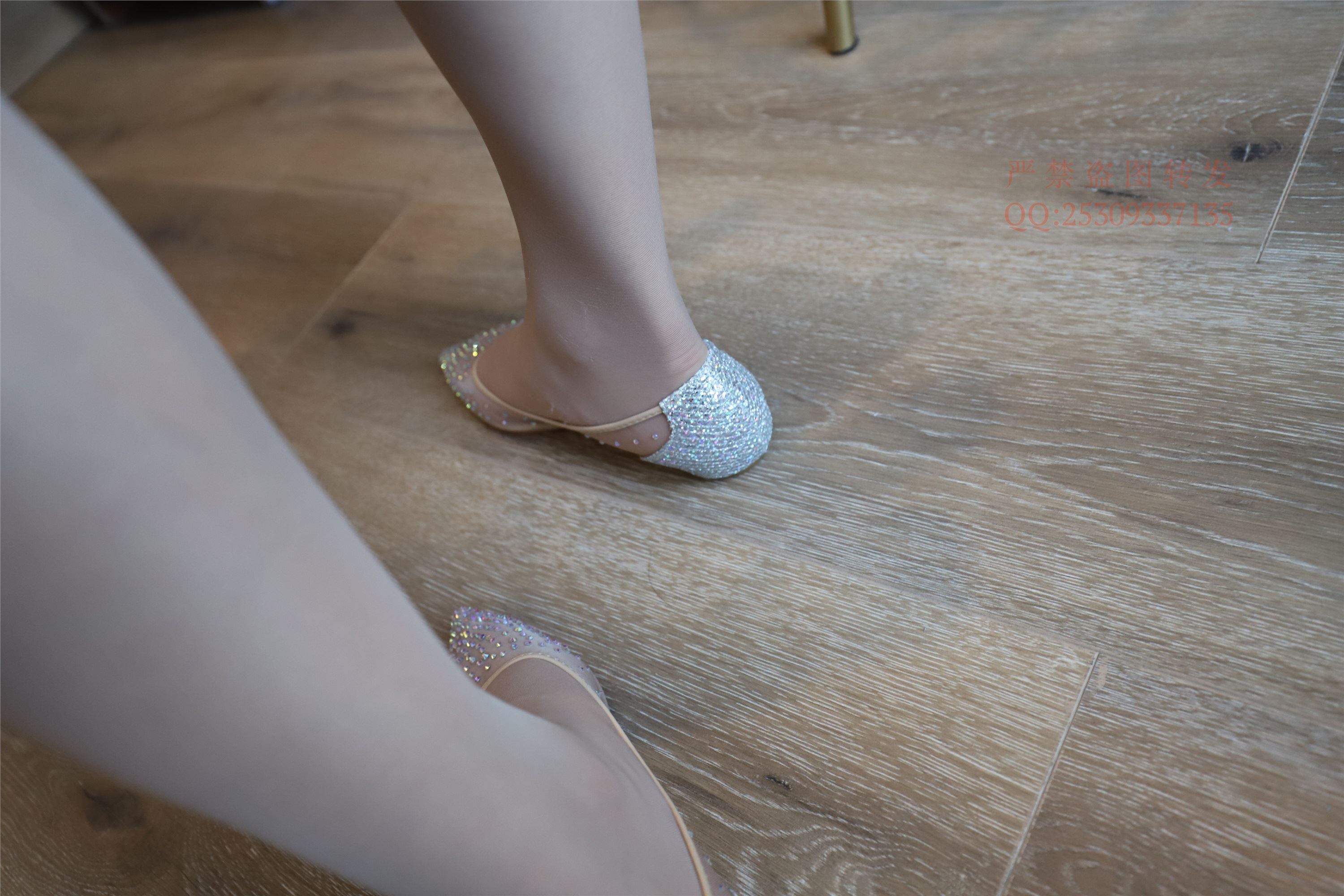 大西瓜套图 2018 7.8月活动模特一服务员户外肉si1