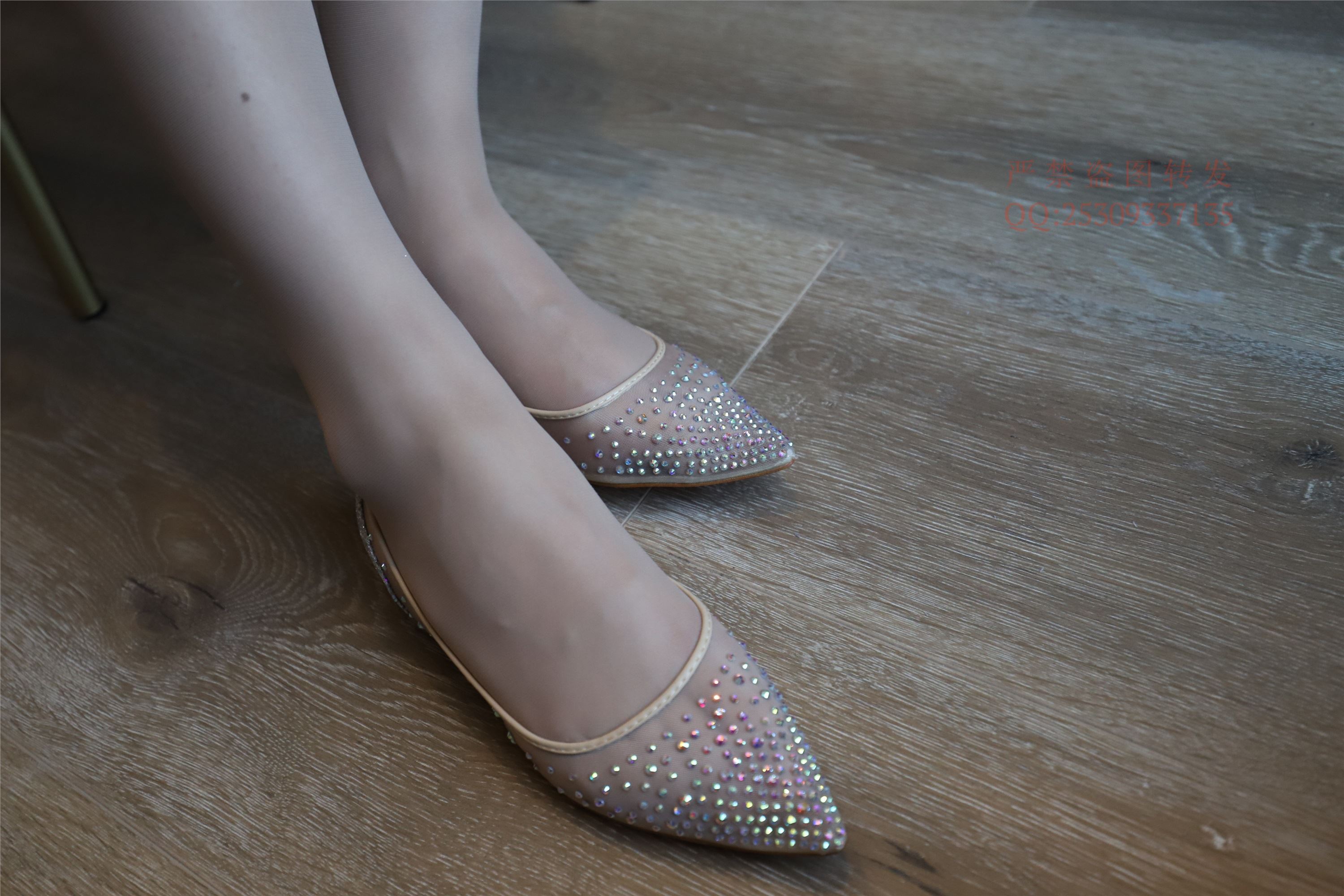 大西瓜套图 2018 7.8月活动模特一服务员户外肉si1