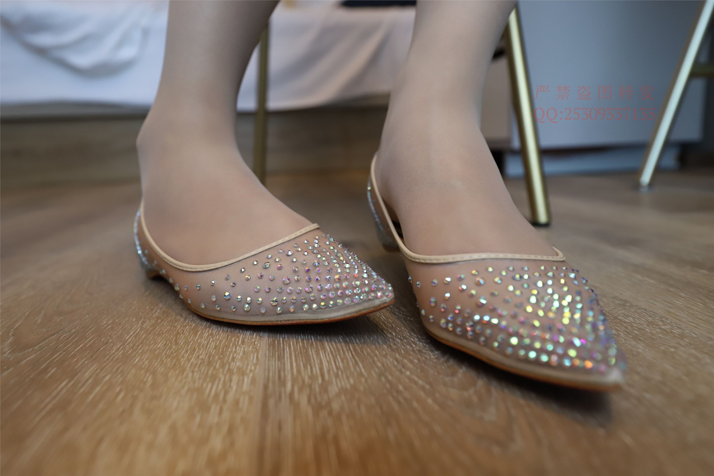 大西瓜套图 2018 7.8月活动模特一服务员户外肉si1