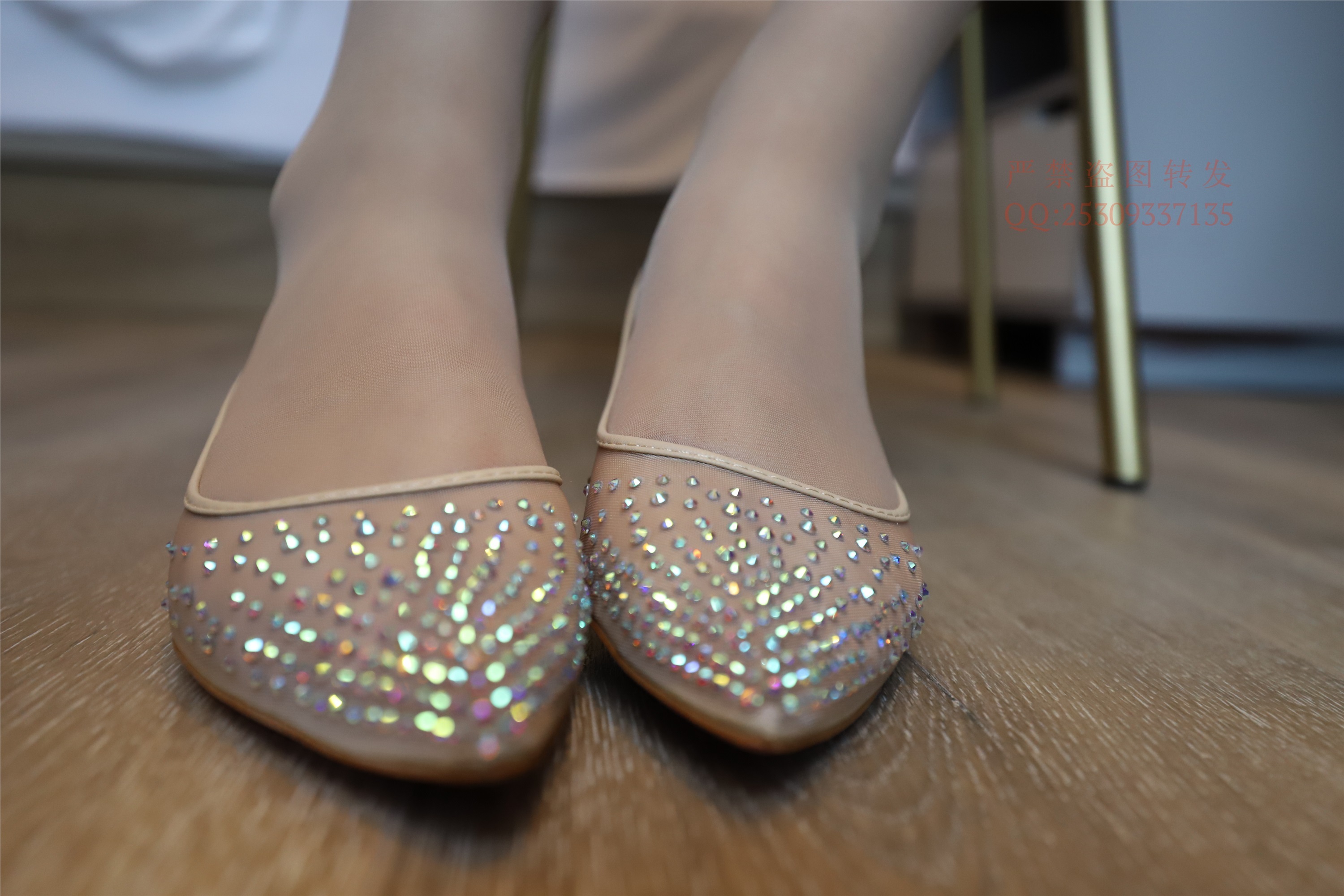 大西瓜套图 2018 7.8月活动模特一服务员户外肉si1