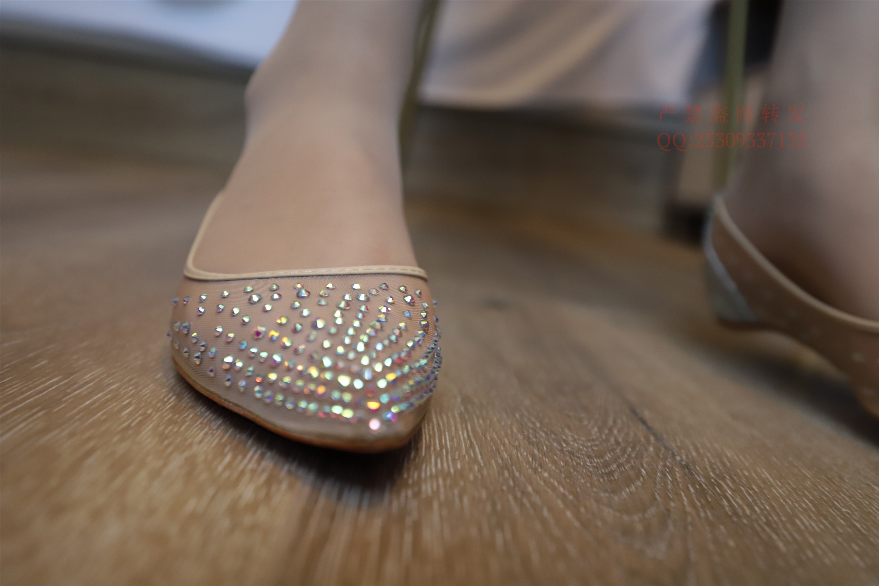 大西瓜套图 2018 7.8月活动模特一服务员户外肉si1