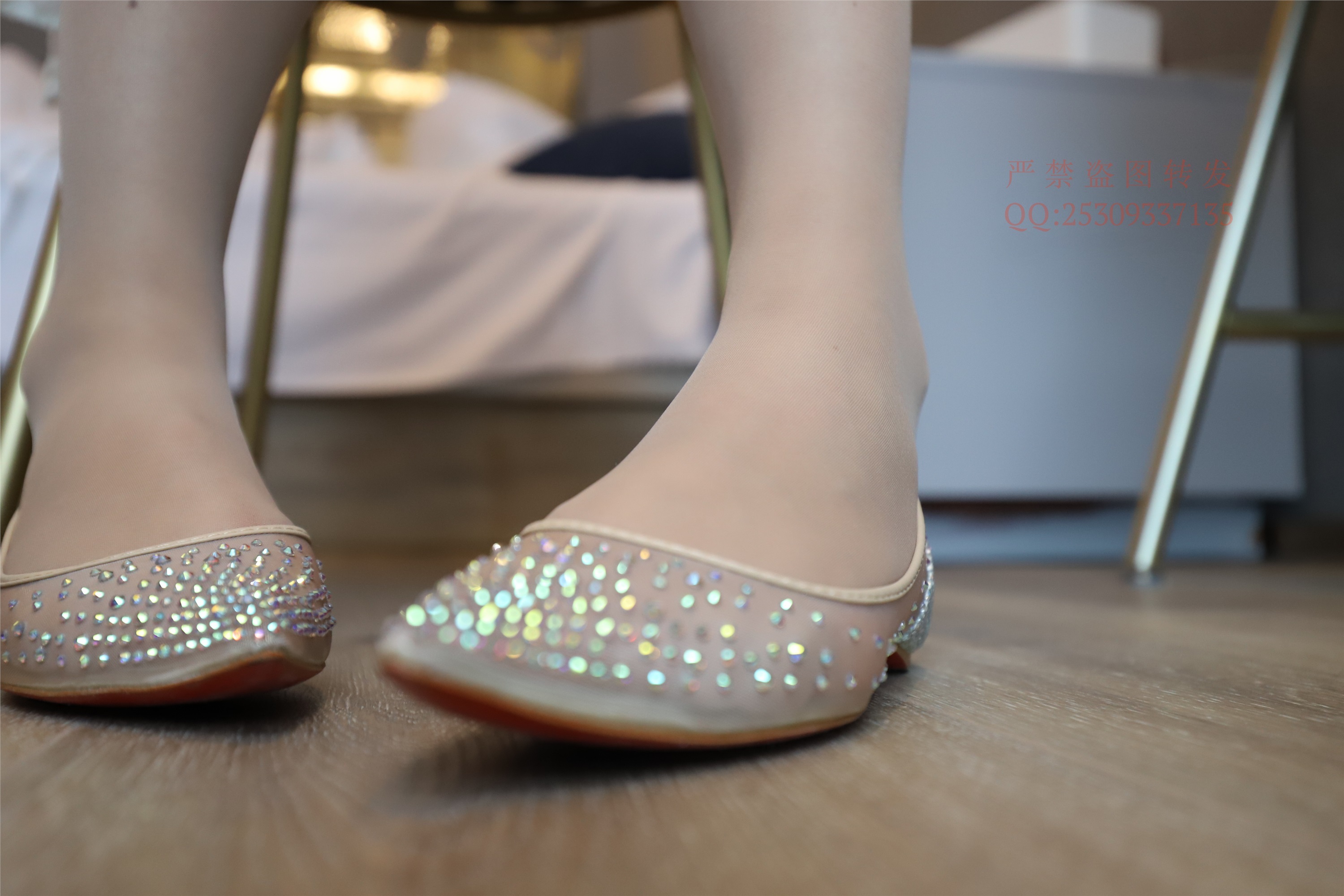 大西瓜套图 2018 7.8月活动模特一服务员户外肉si1