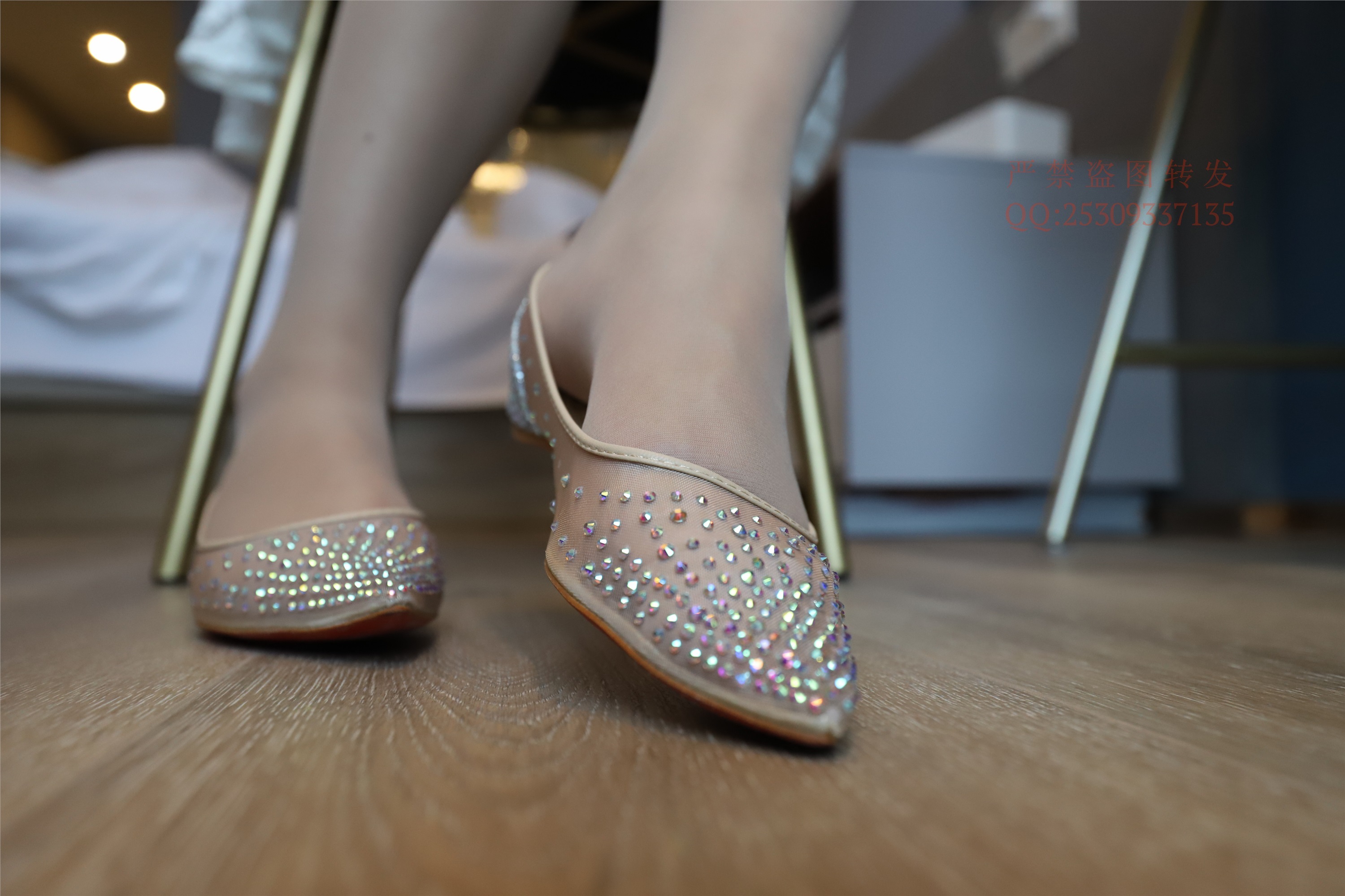 大西瓜套图 2018 7.8月活动模特一服务员户外肉si1