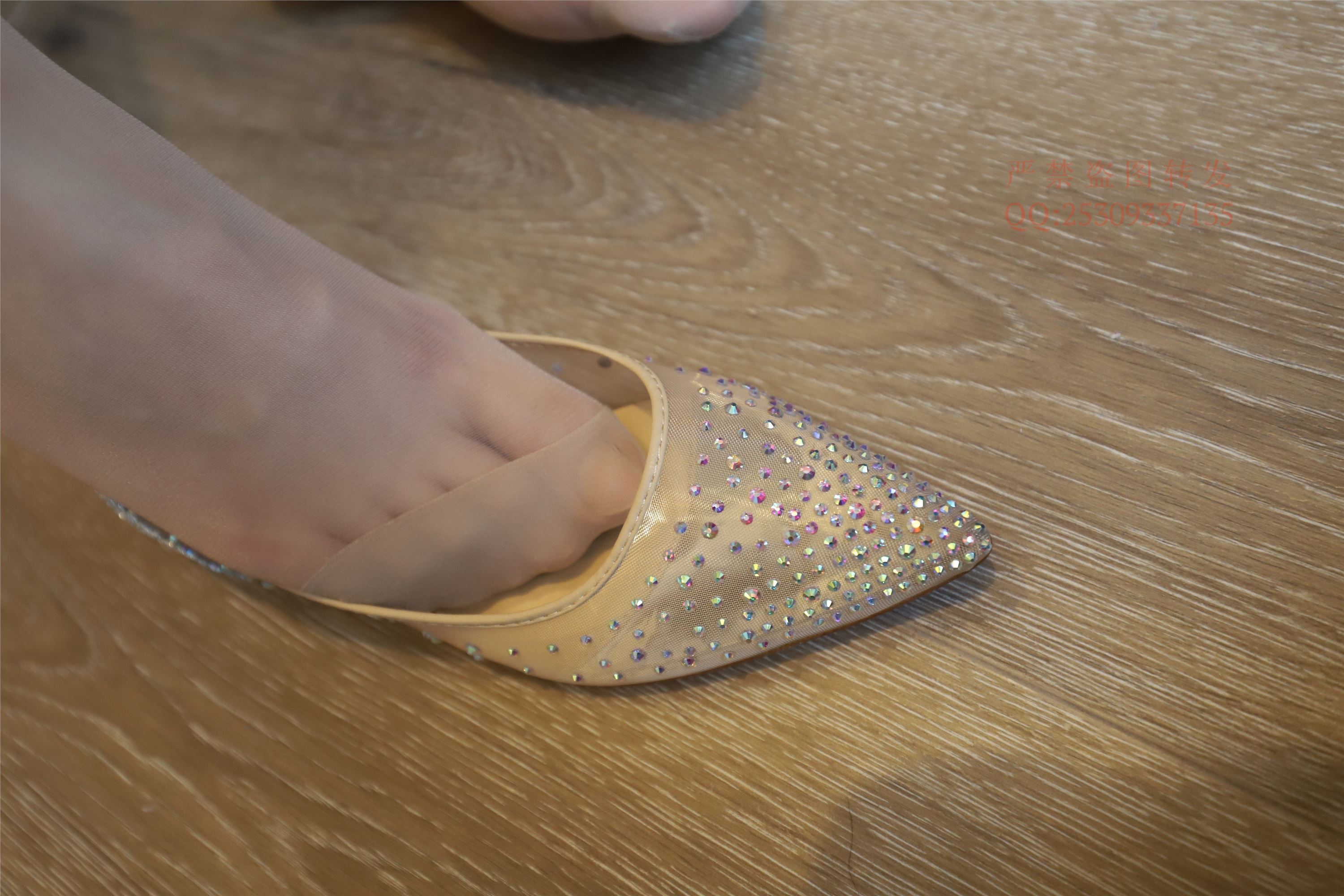 大西瓜套图 2018 7.8月活动模特一服务员户外肉si1