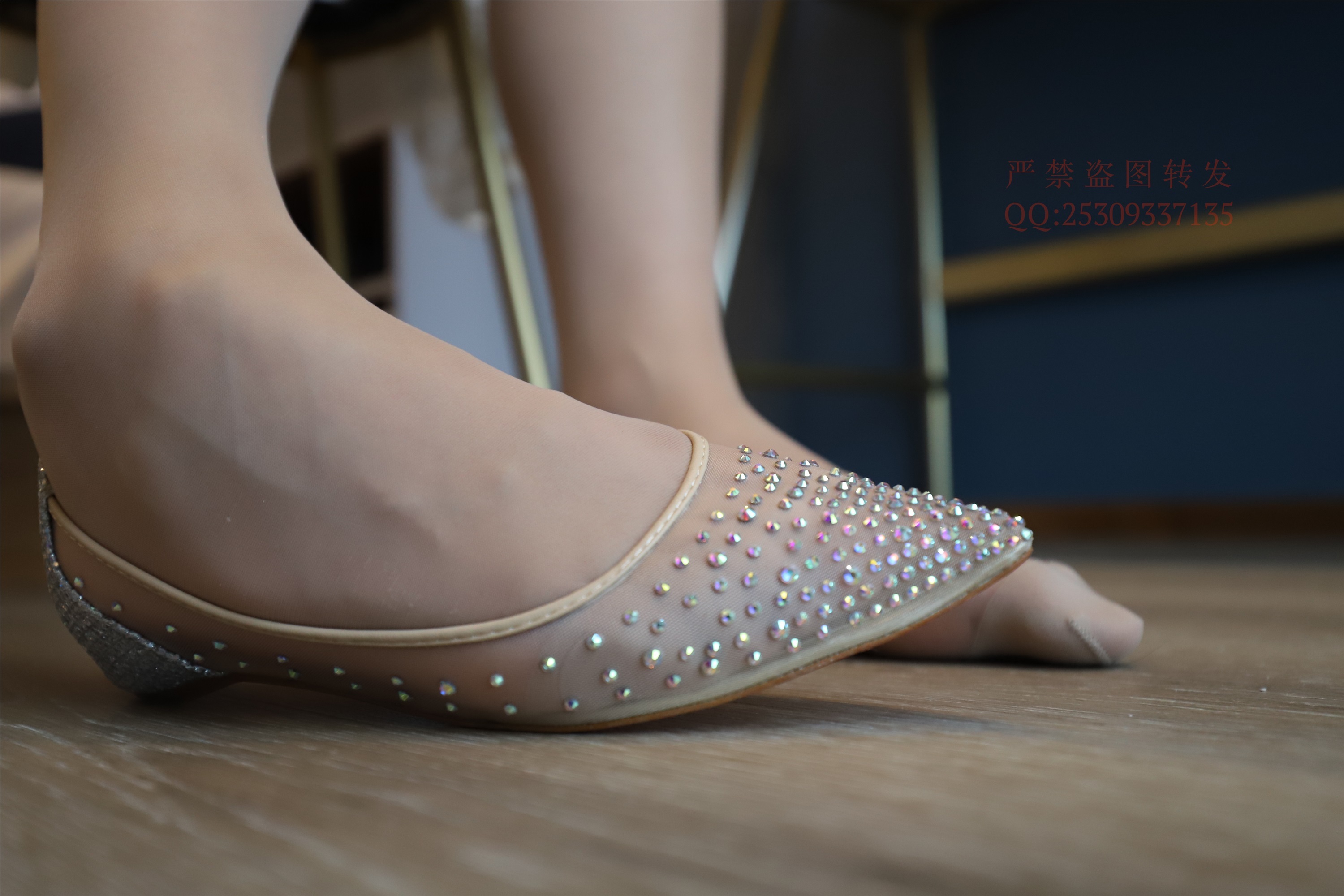 大西瓜套图 2018 7.8月活动模特一服务员户外肉si2