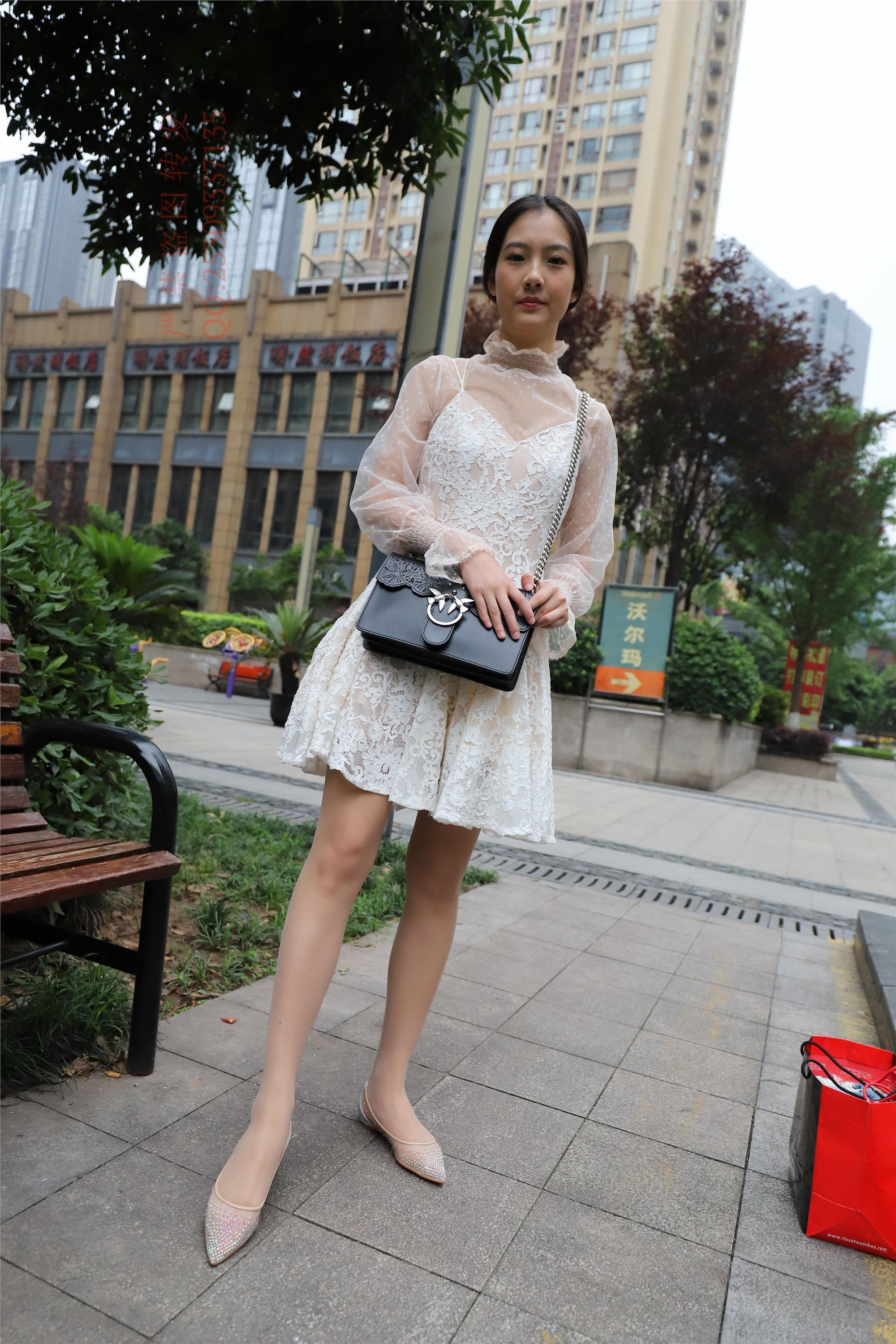 大西瓜套图 2018 7.8月活动模特一服务员户外肉si2