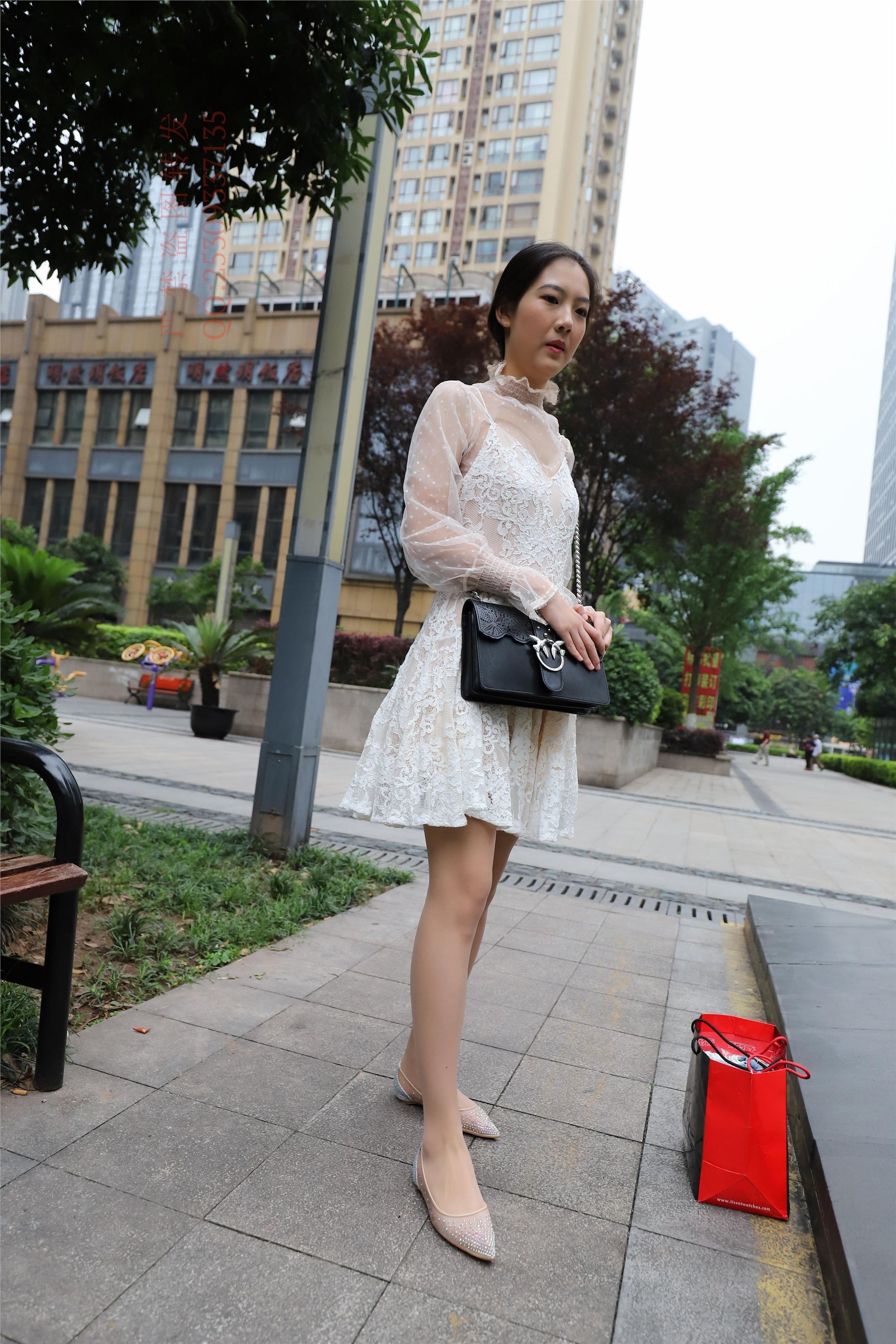 大西瓜套图 2018 7.8月活动模特一服务员户外肉si2