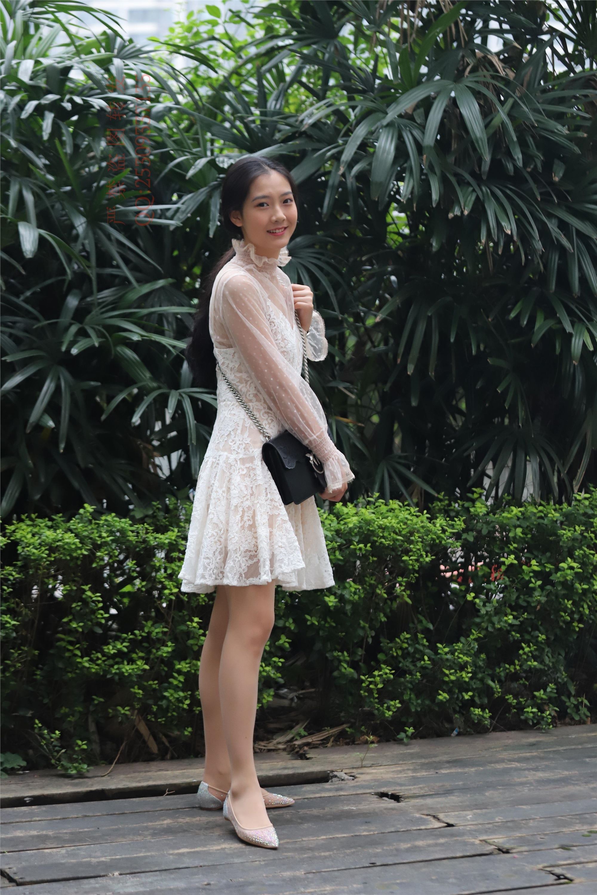 大西瓜套图 2018 7.8月活动模特一服务员户外肉si2