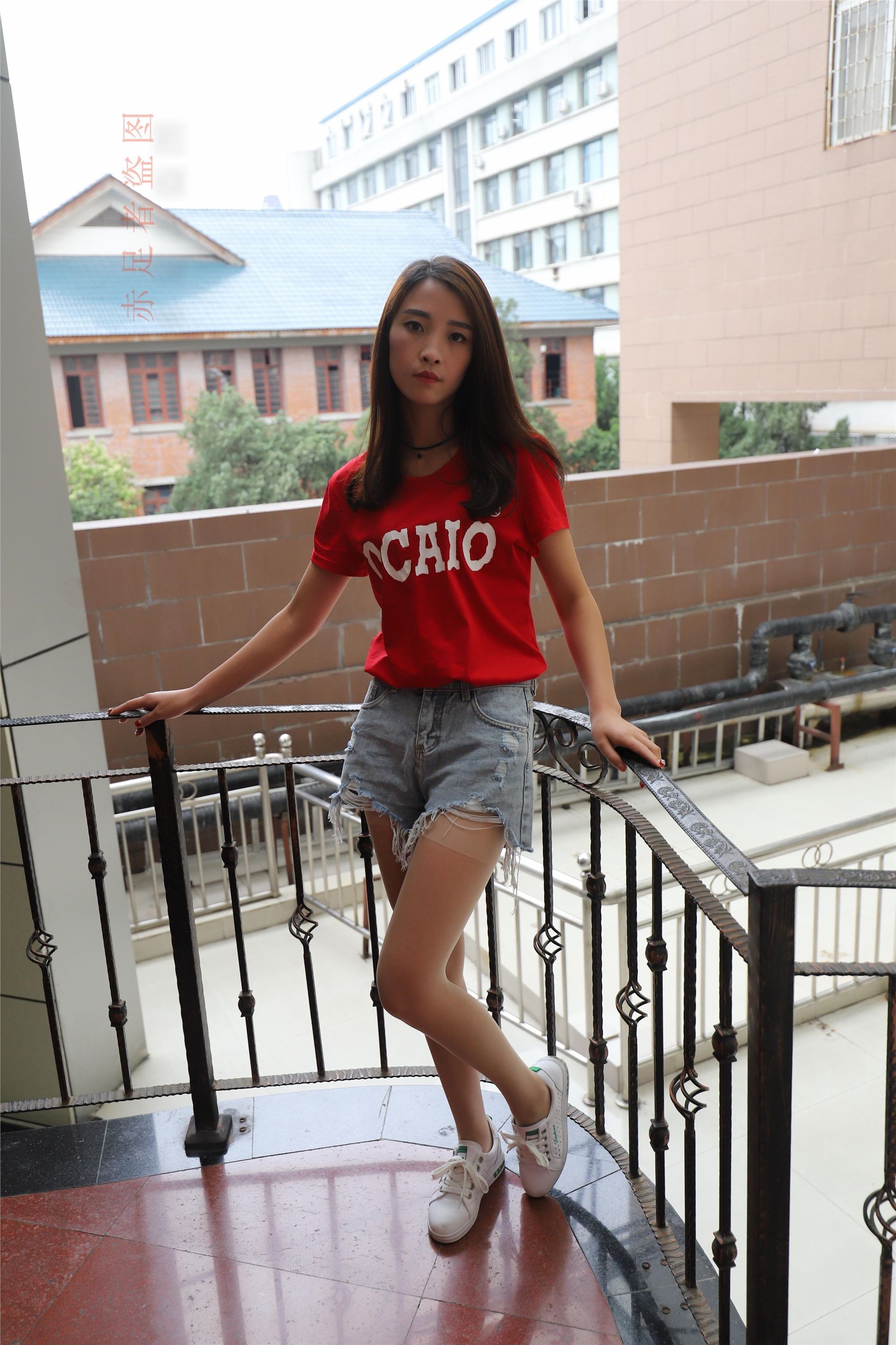 大西瓜套图 2018 6月活动模特1   长si 船袜(两套）1