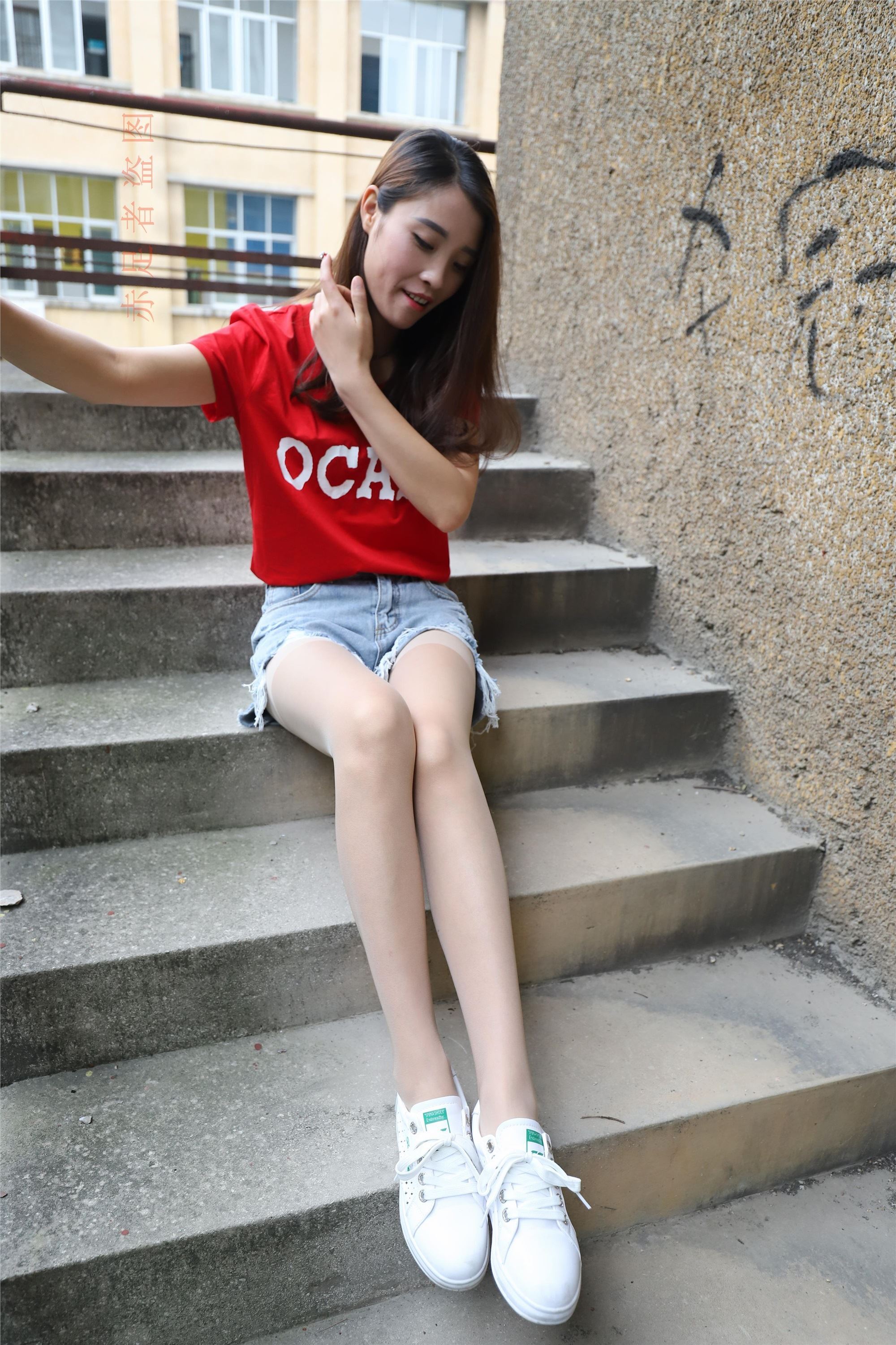 大西瓜套图 2018 6月活动模特1   长si 船袜(两套）1