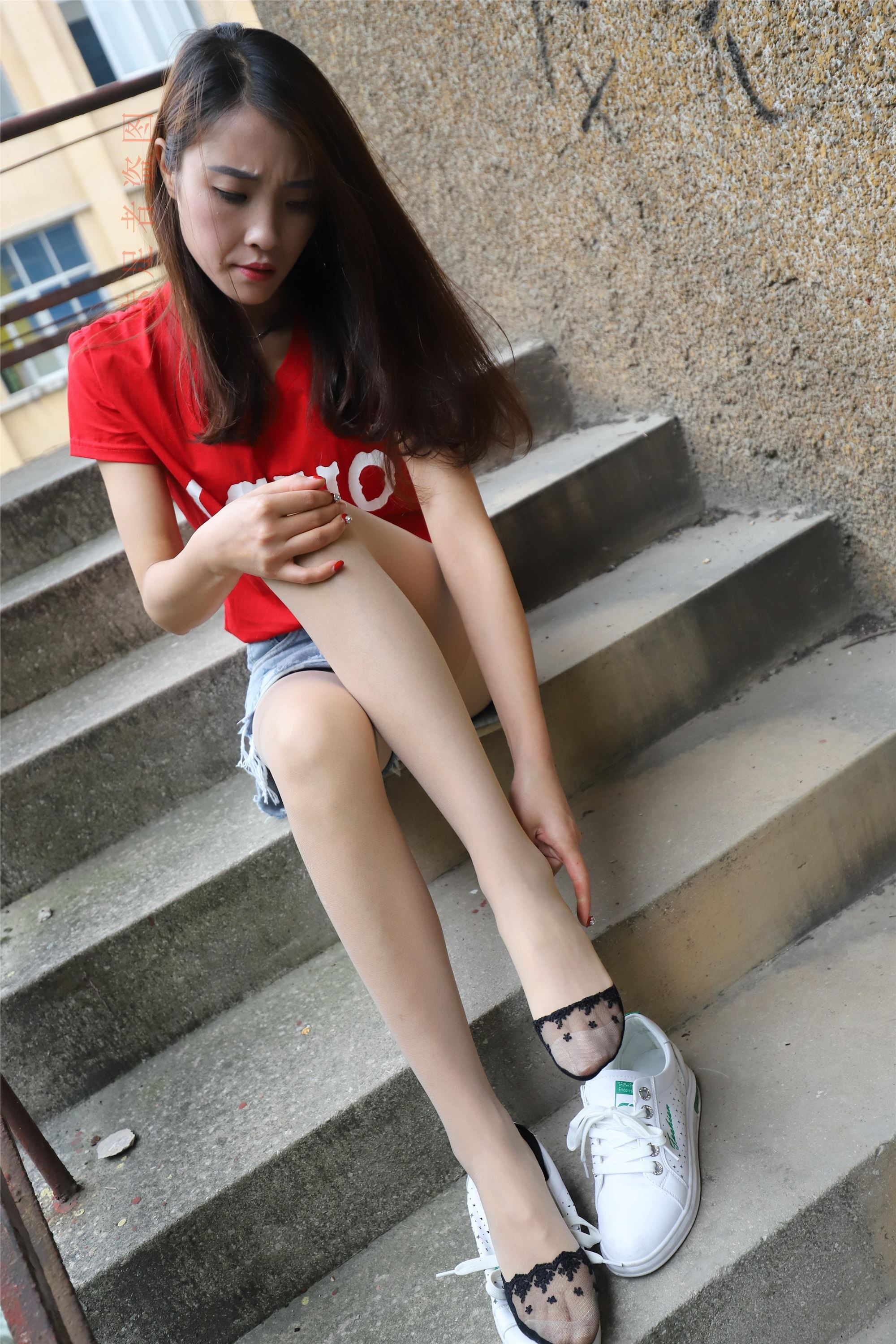 大西瓜套图 2018 6月活动模特1   长si 船袜(两套）1