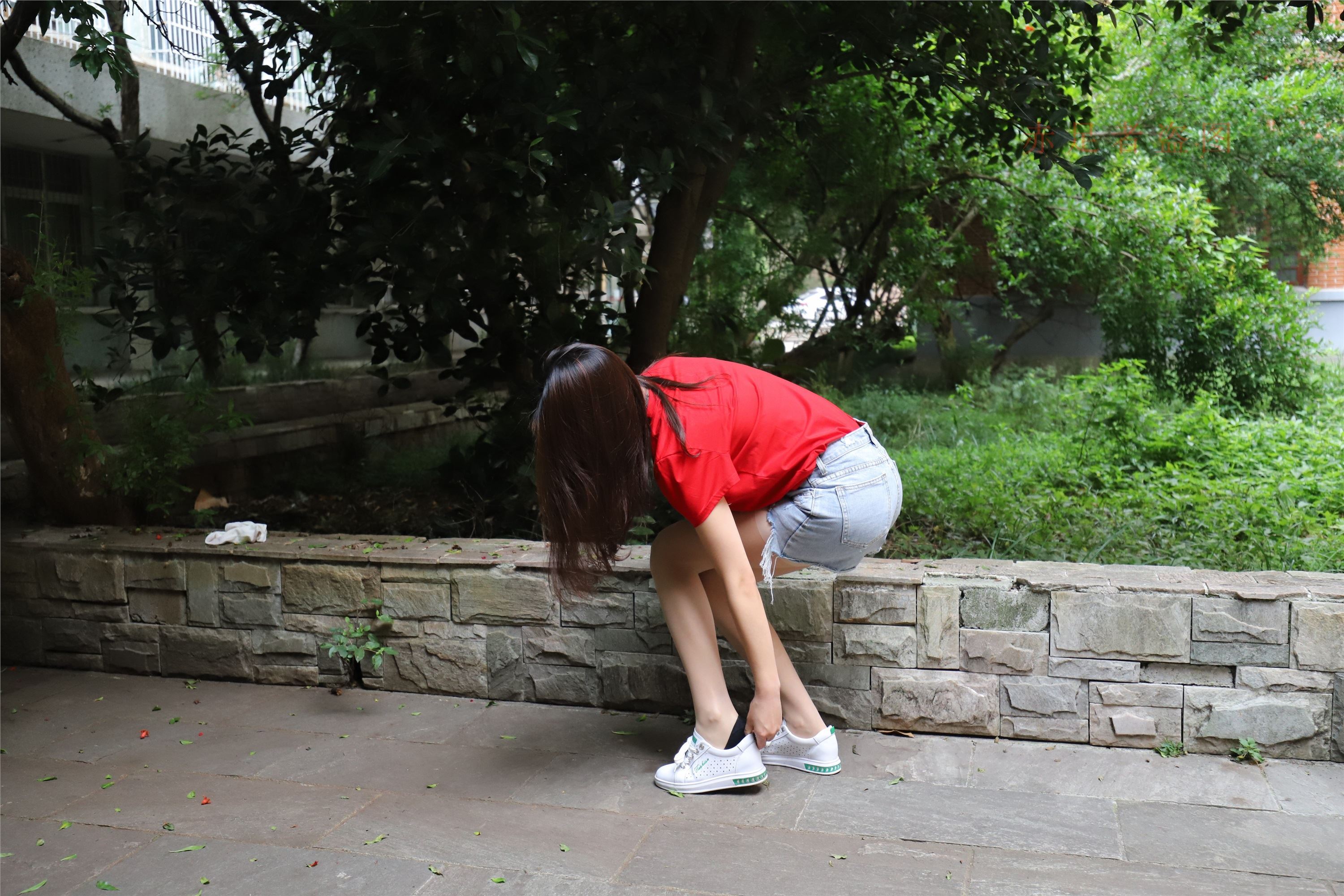 大西瓜套图 2018 6月活动模特1   长si 船袜(两套）1