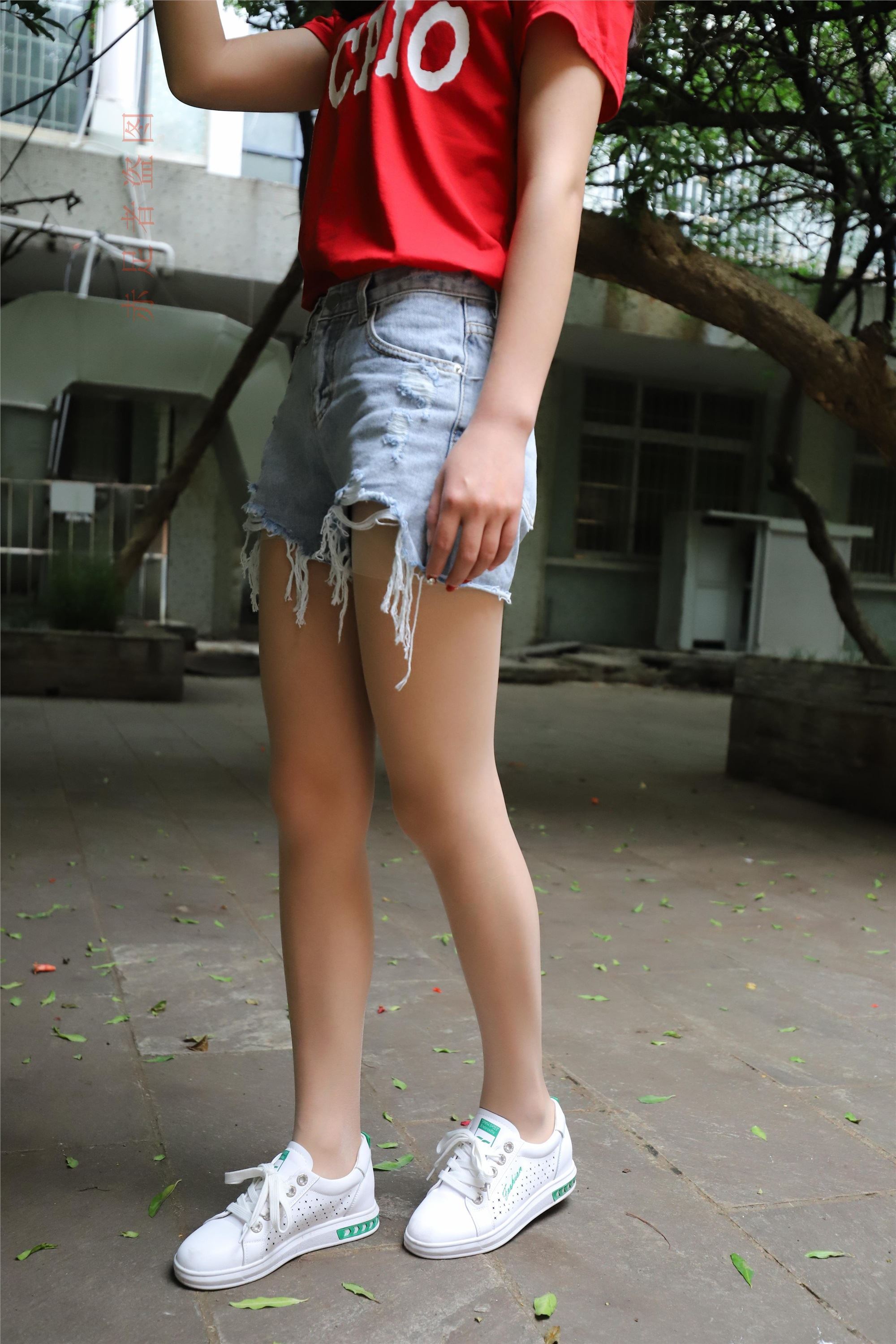 大西瓜套图 2018 6月活动模特1   长si 船袜(两套）1