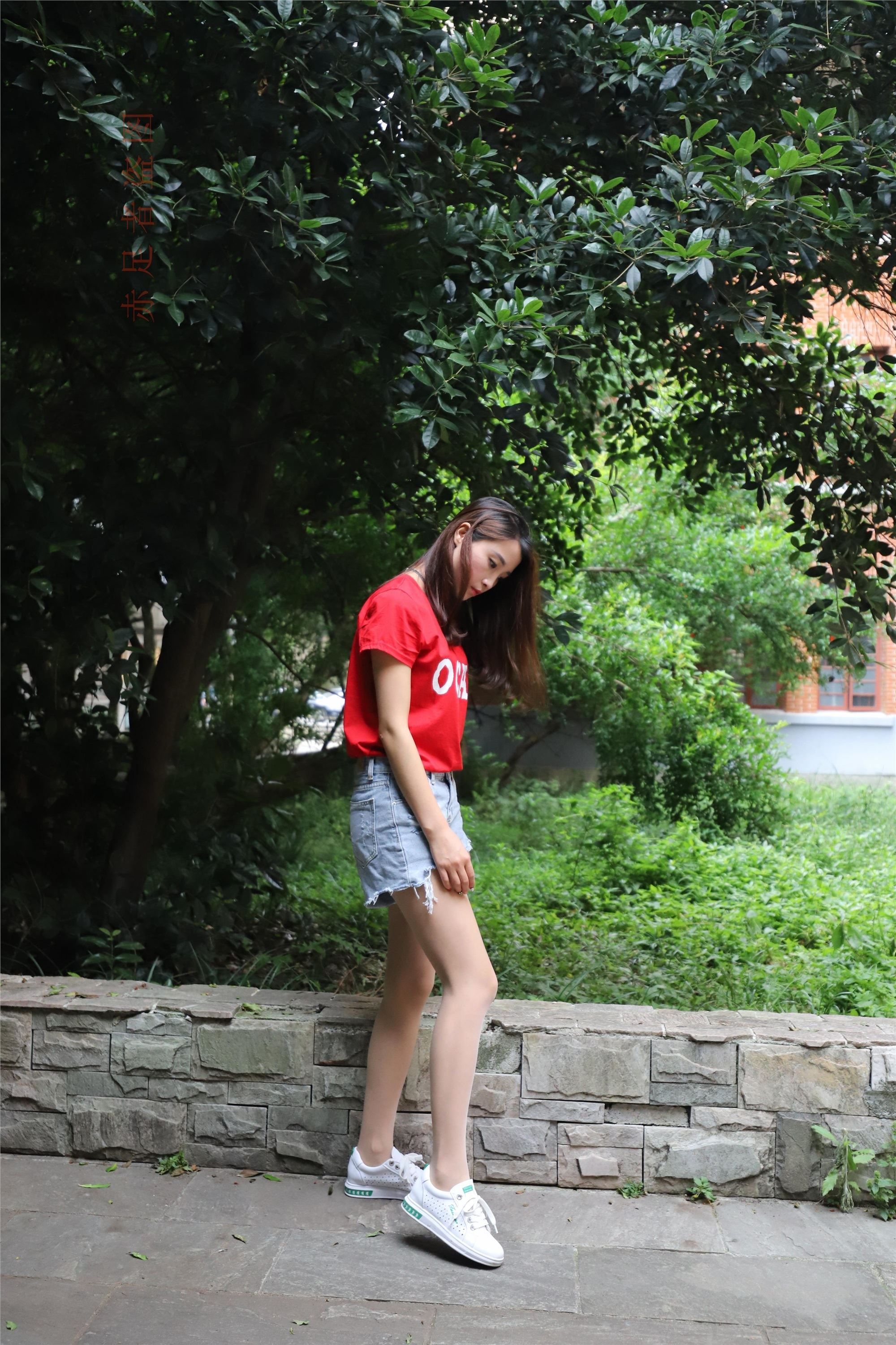 大西瓜套图 2018 6月活动模特1   长si 船袜(两套）1