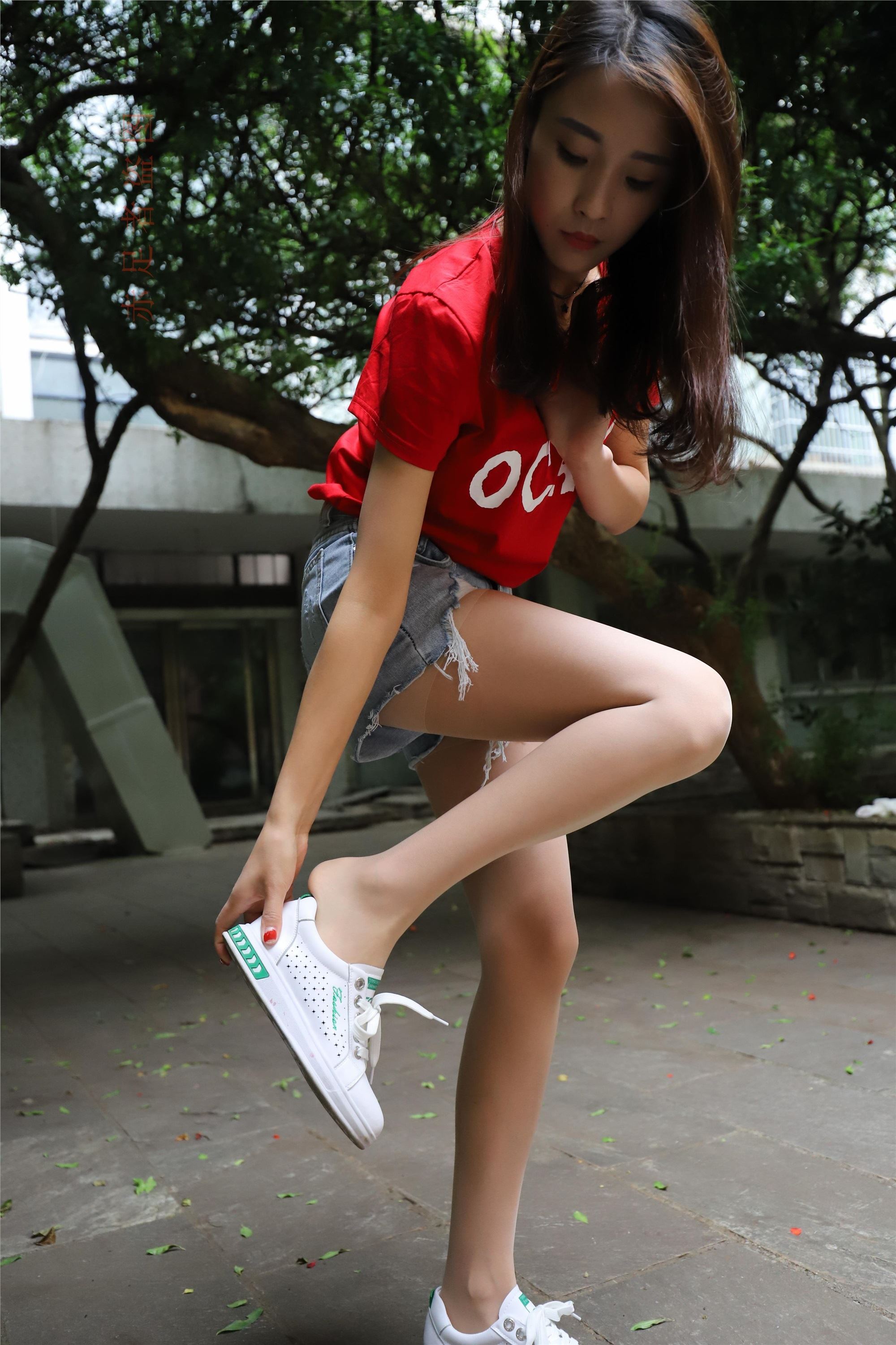 大西瓜套图 2018 6月活动模特1   长si 船袜(两套）1