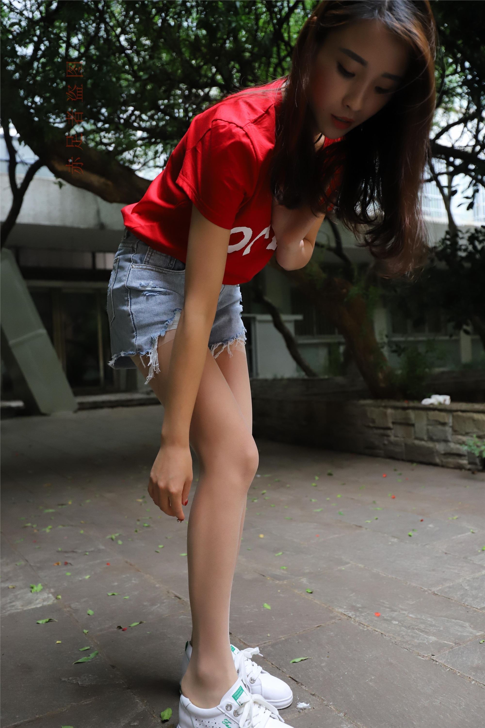 大西瓜套图 2018 6月活动模特1   长si 船袜(两套）1