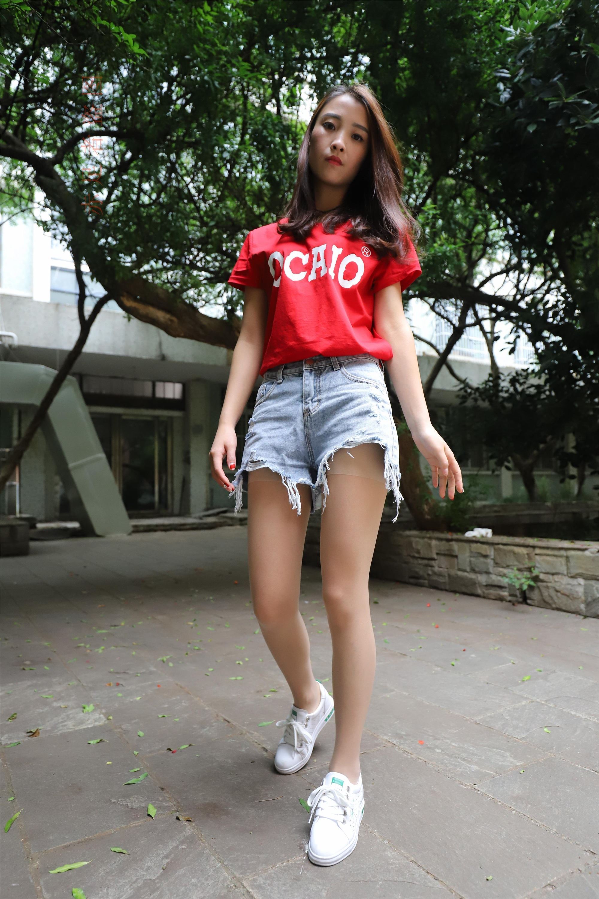 大西瓜套图 2018 6月活动模特1   长si 船袜(两套）1