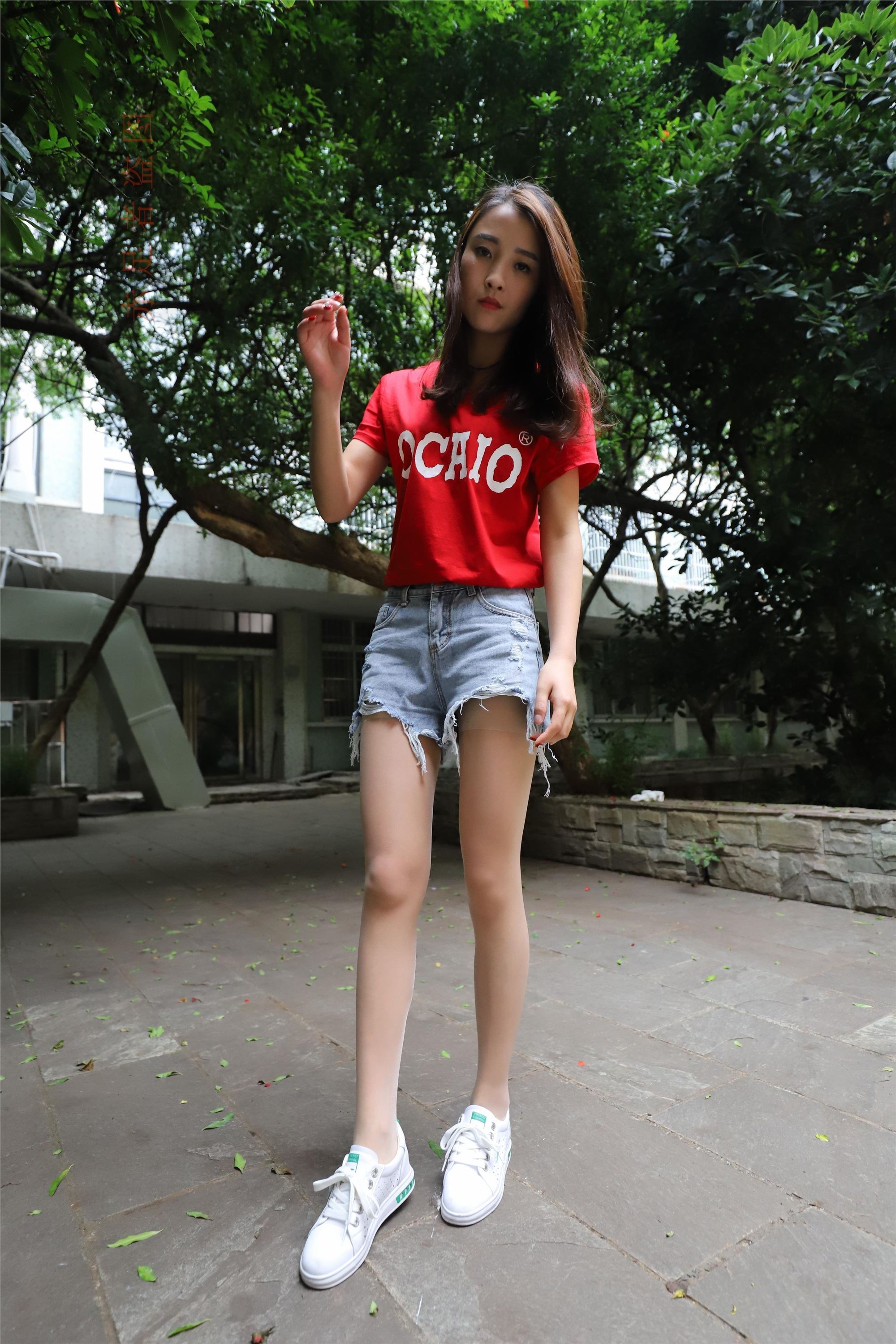 大西瓜套图 2018 6月活动模特1   长si 船袜(两套）1