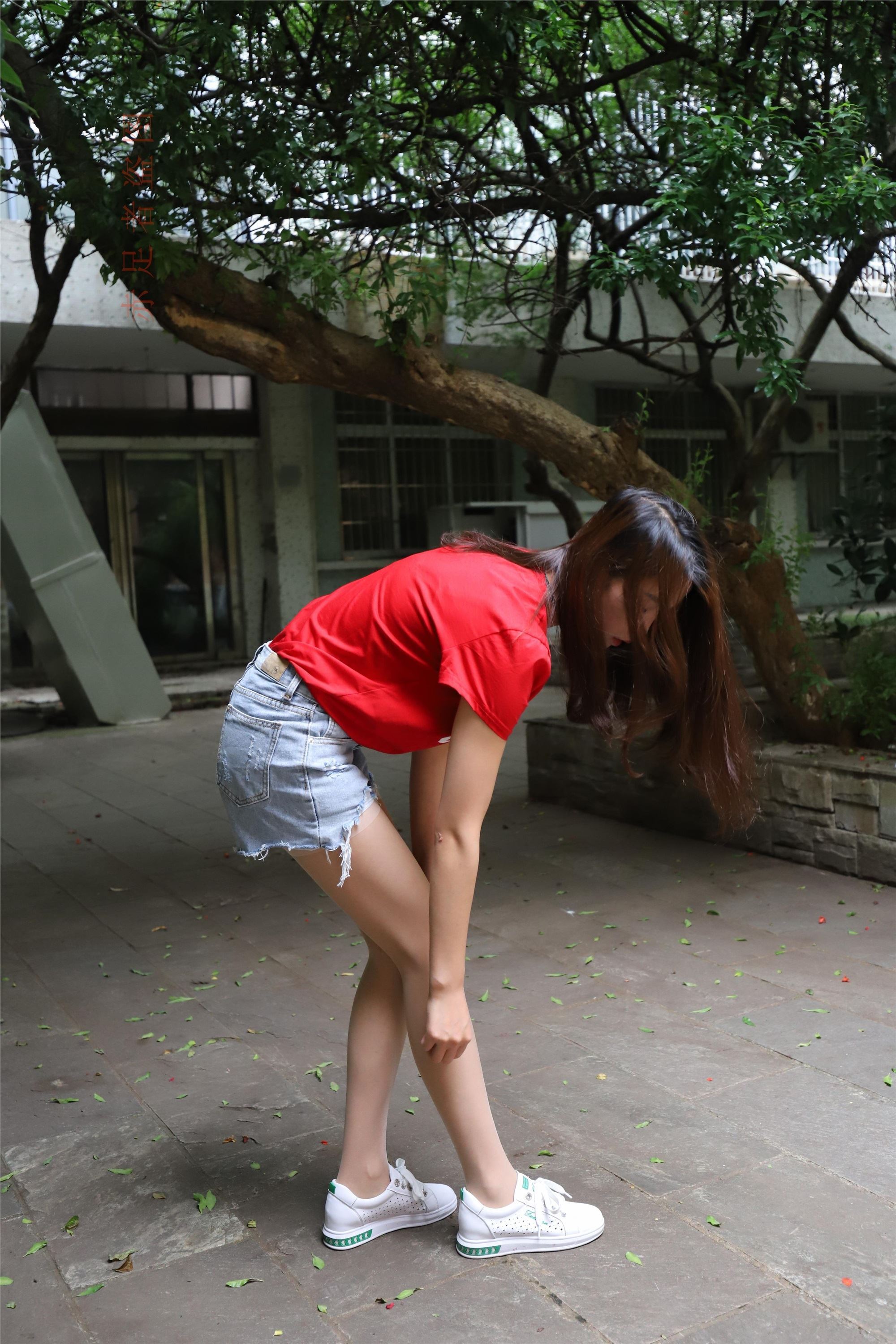 大西瓜套图 2018 6月活动模特1   长si 船袜(两套）1