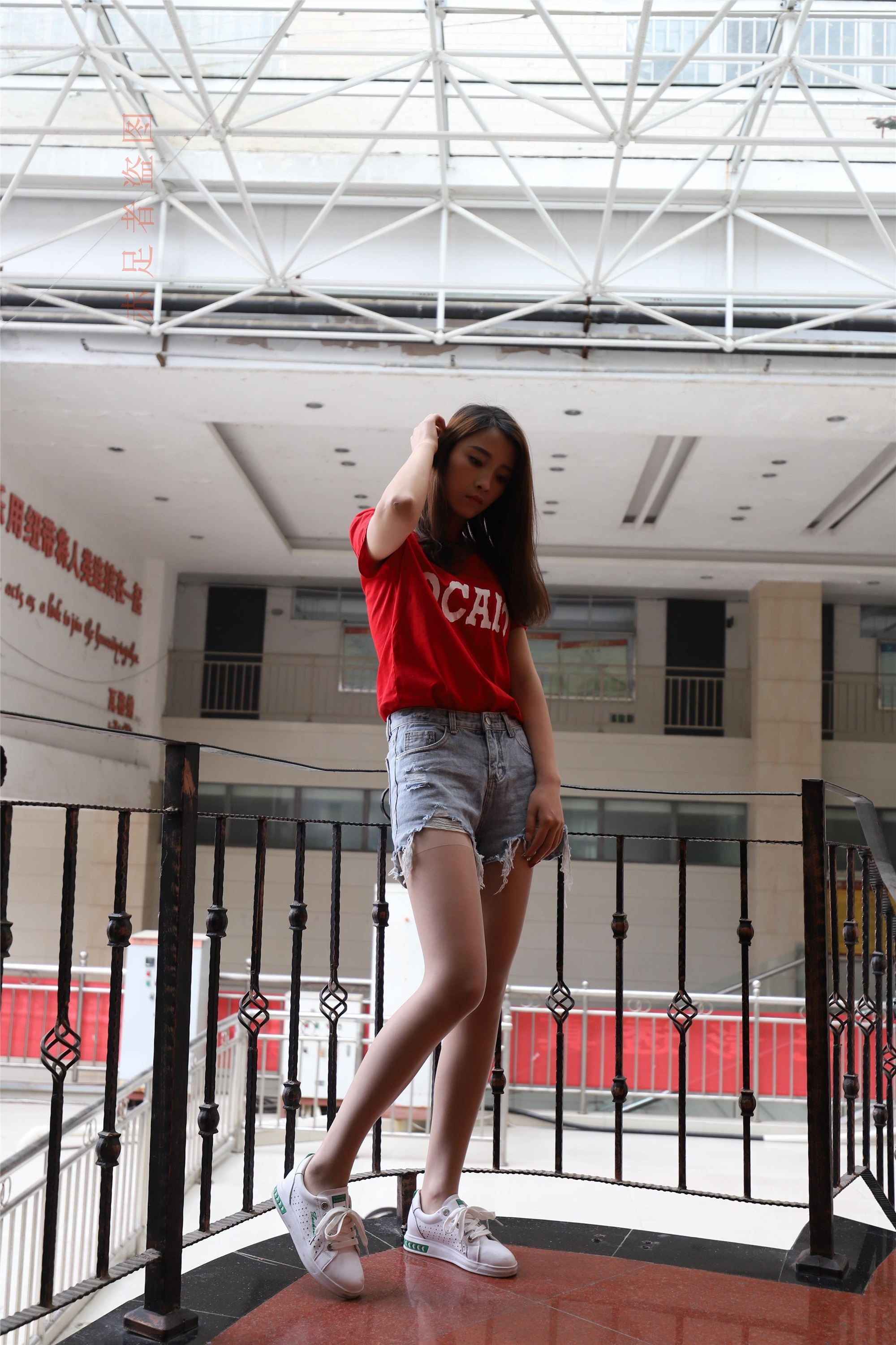 大西瓜套图 2018 6月活动模特1   长si 船袜(两套）1