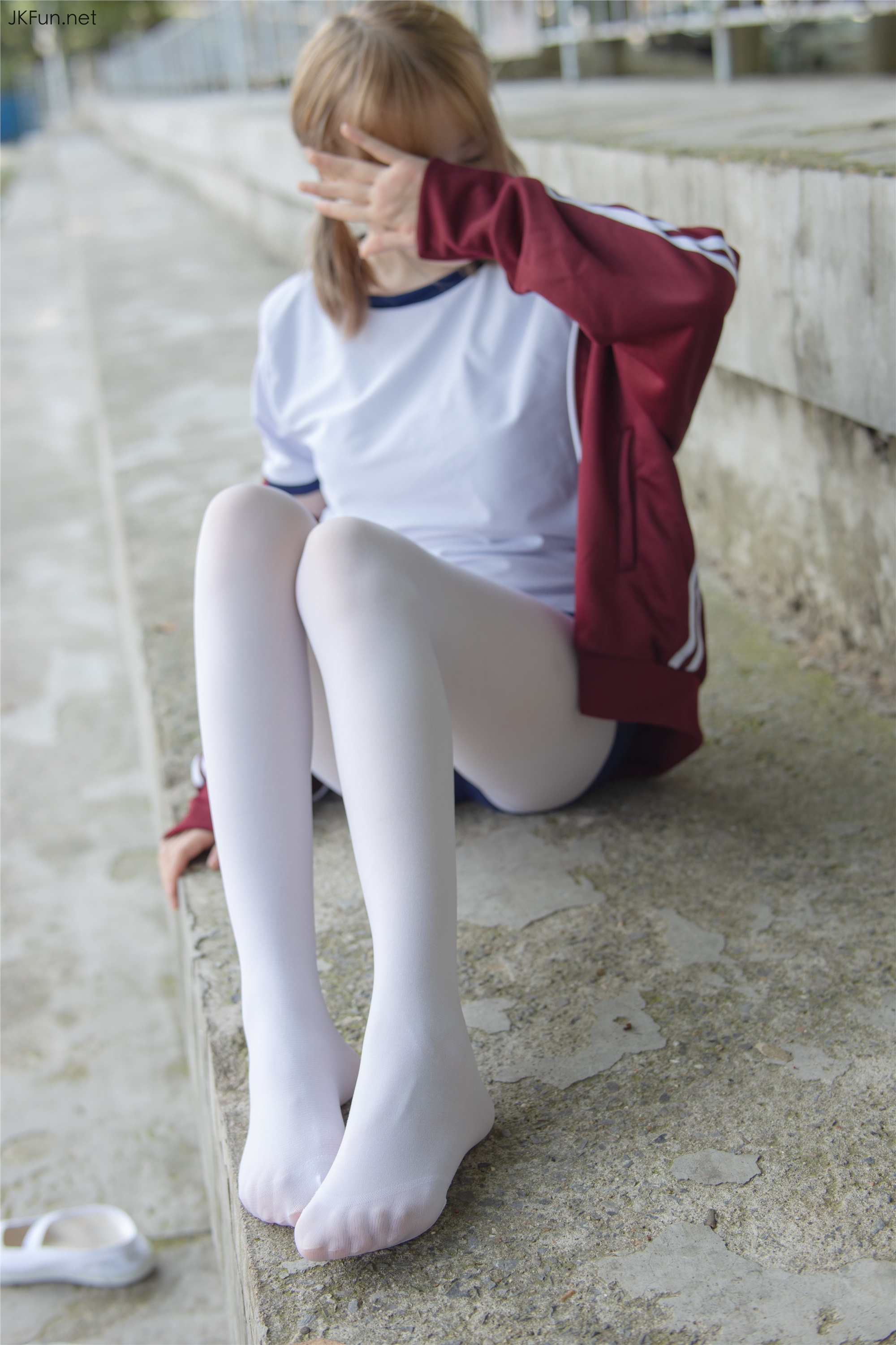 森萝财团萝莉丝足写真 JKFUN-019 80D白丝 外景体操服