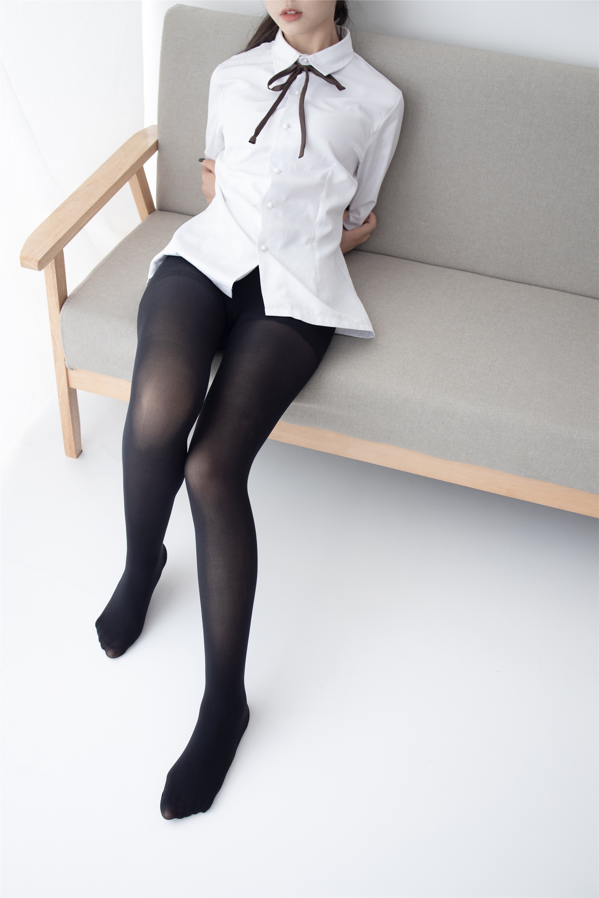 森萝财团萝莉丝足写真 JKFUN-016 黑丝 小夜