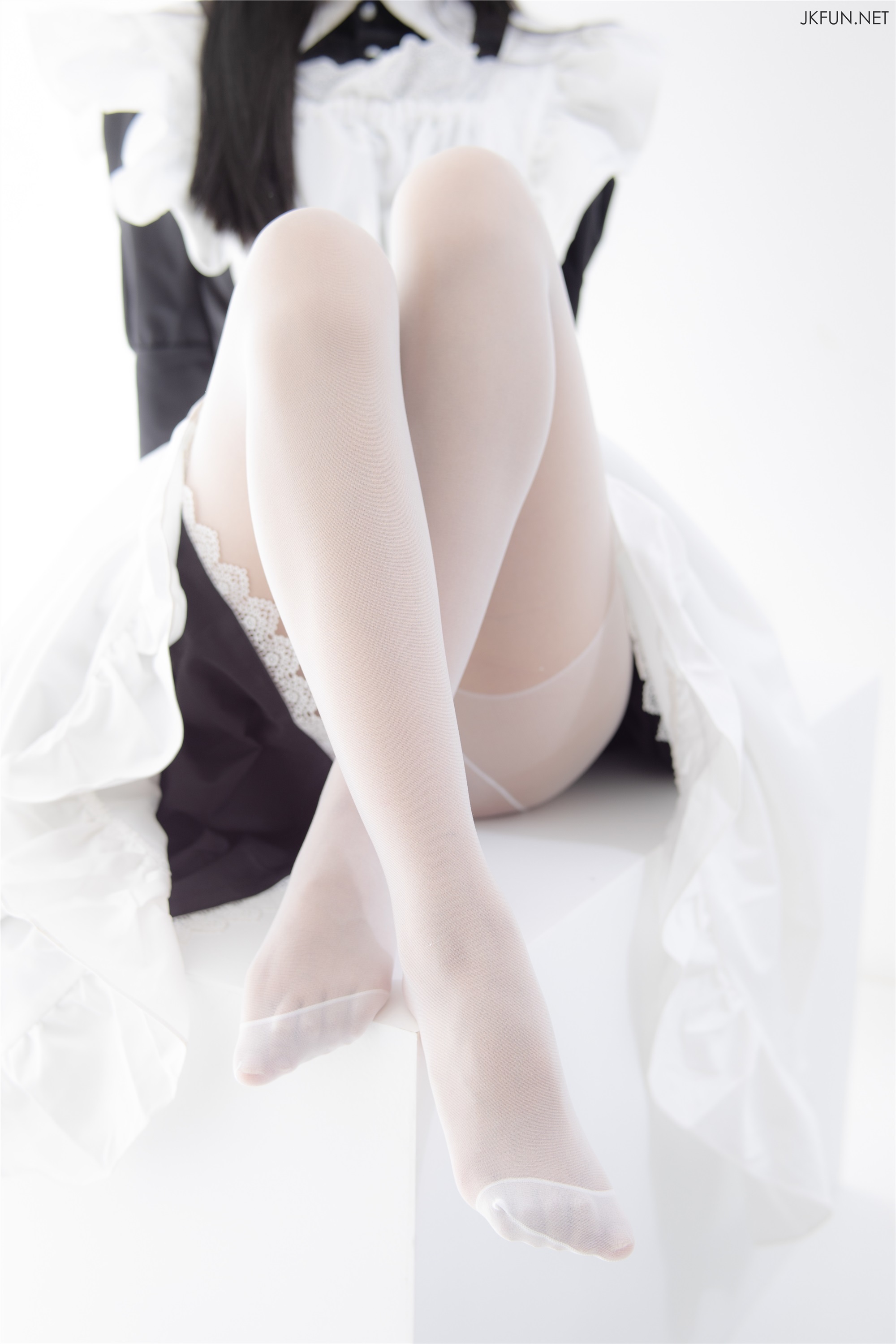 森萝财团萝莉丝足写真 JKFUN-017 15D超薄白丝