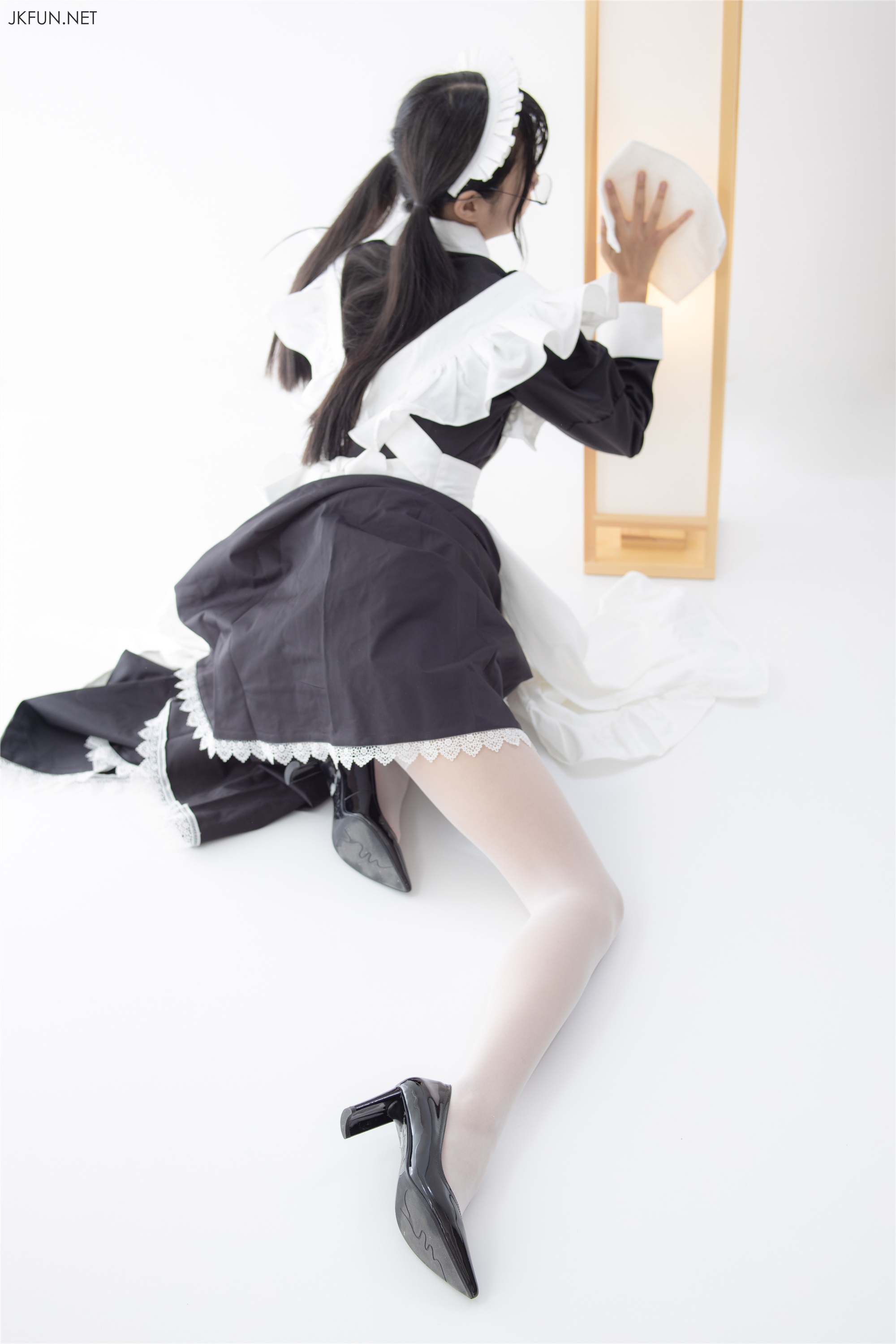森萝财团萝莉丝足写真 JKFUN-017 15D超薄白丝