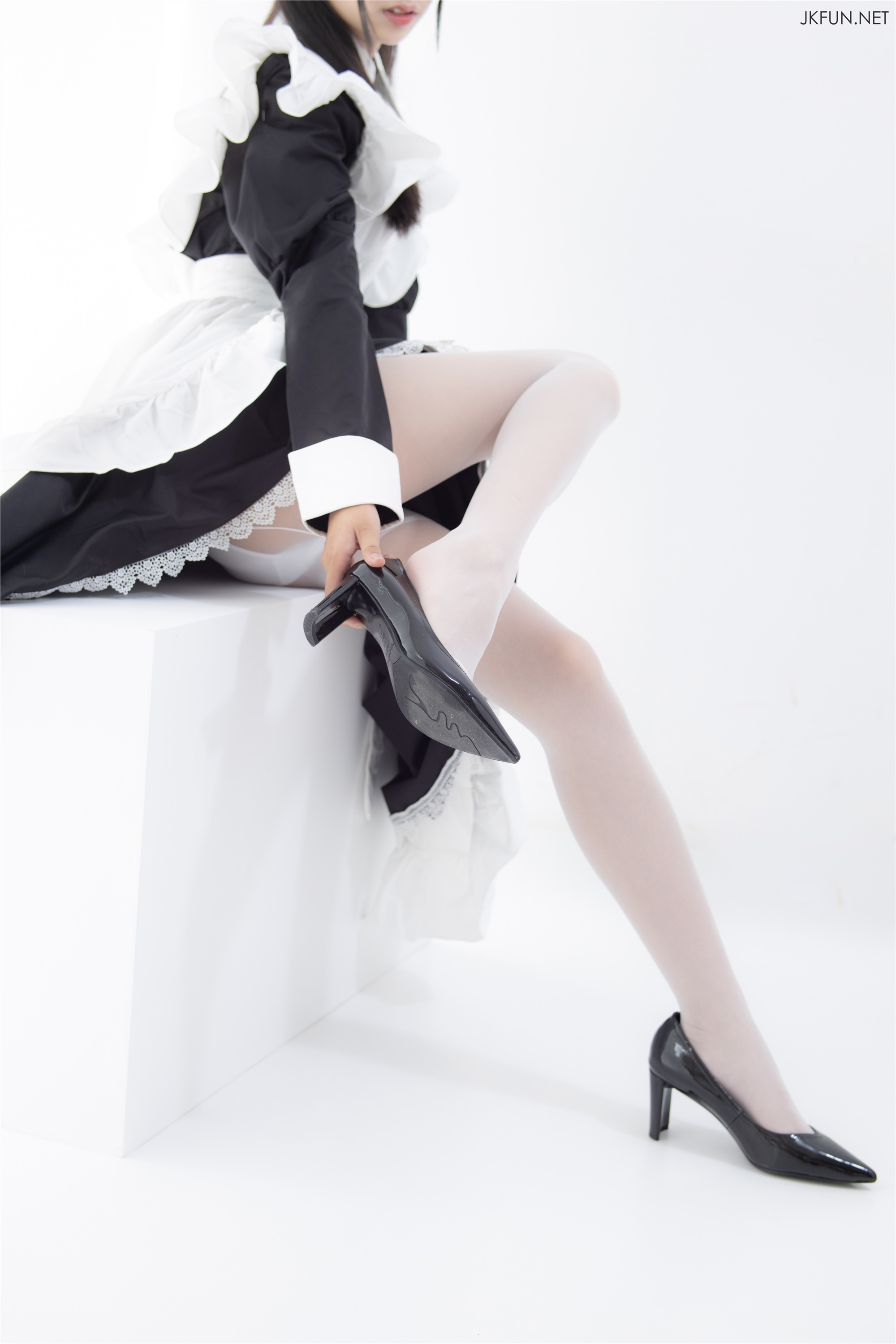 森萝财团萝莉丝足写真 JKFUN-017 15D超薄白丝