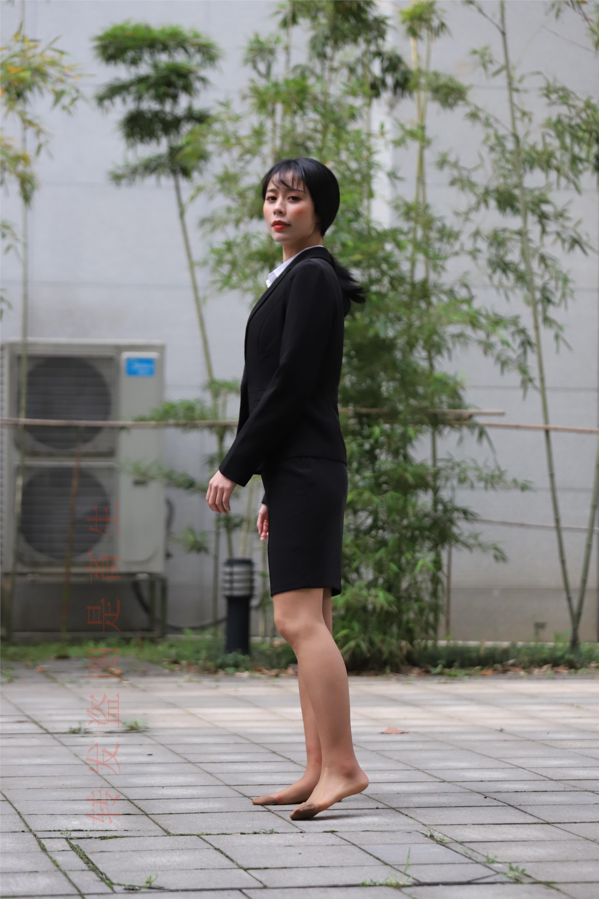 大西瓜套图 2018 4月活动 模特二 职业装薄灰