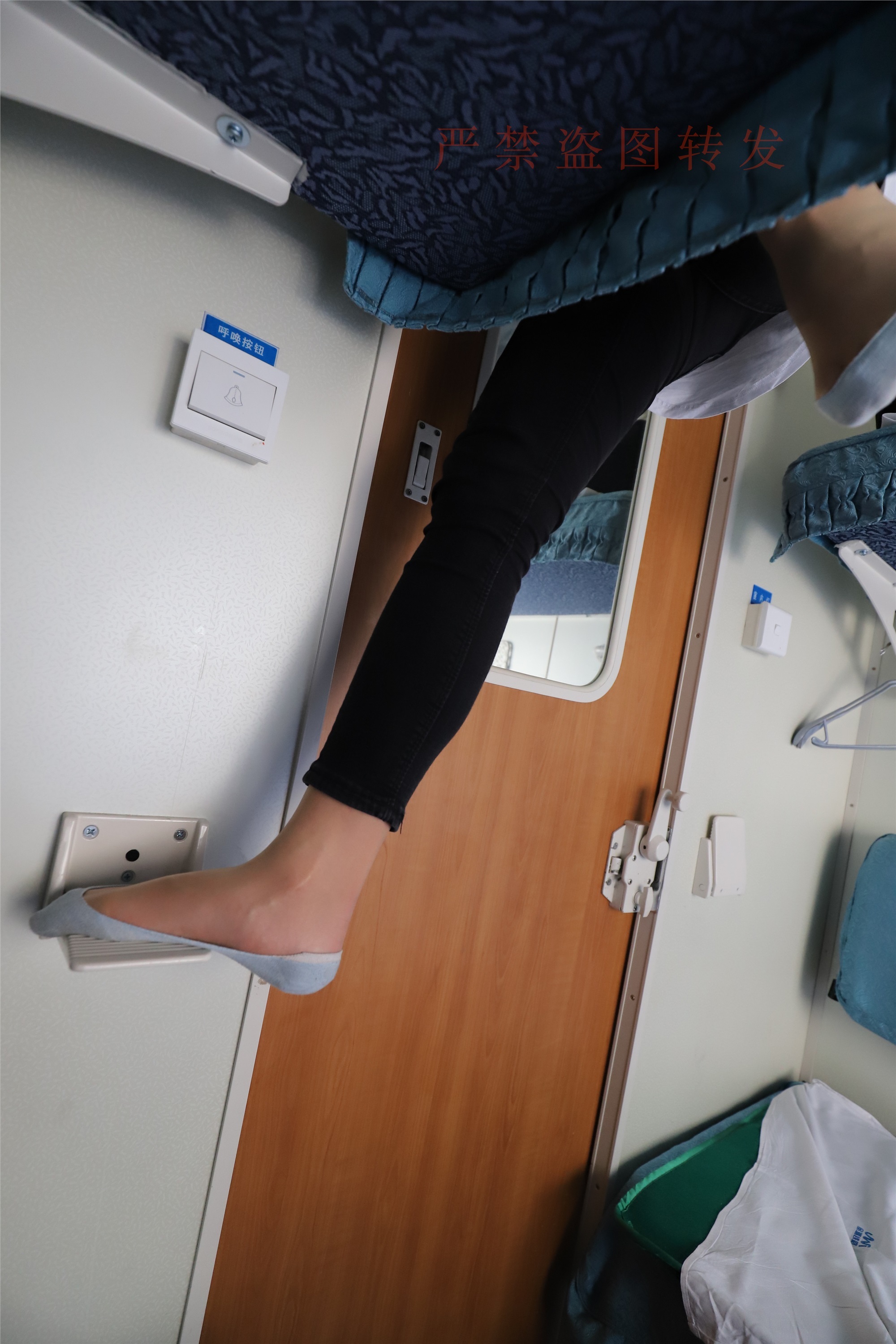 大西瓜套图 2018 5月活动 模特1 船袜1