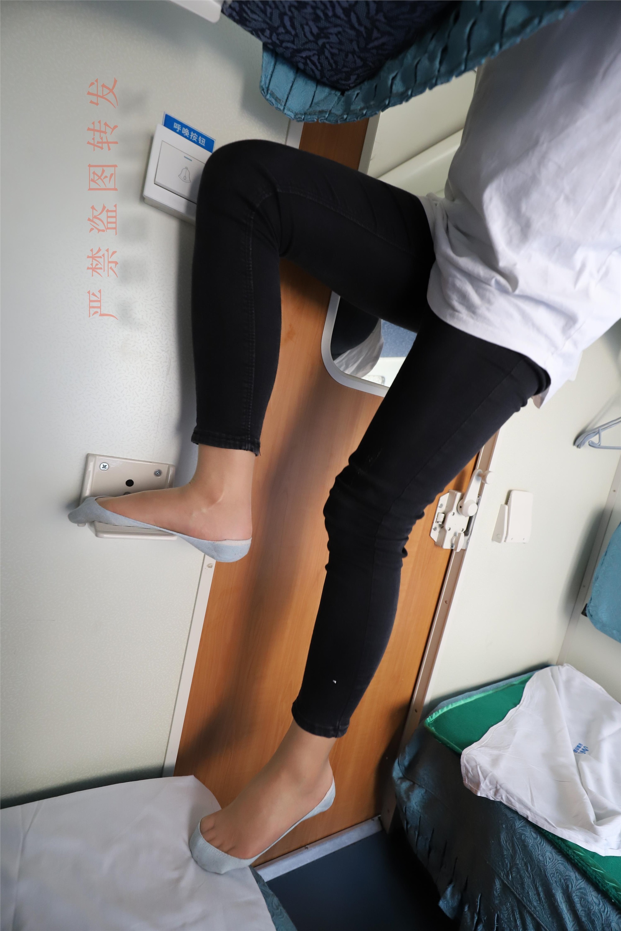 大西瓜套图 2018 5月活动 模特1 船袜1