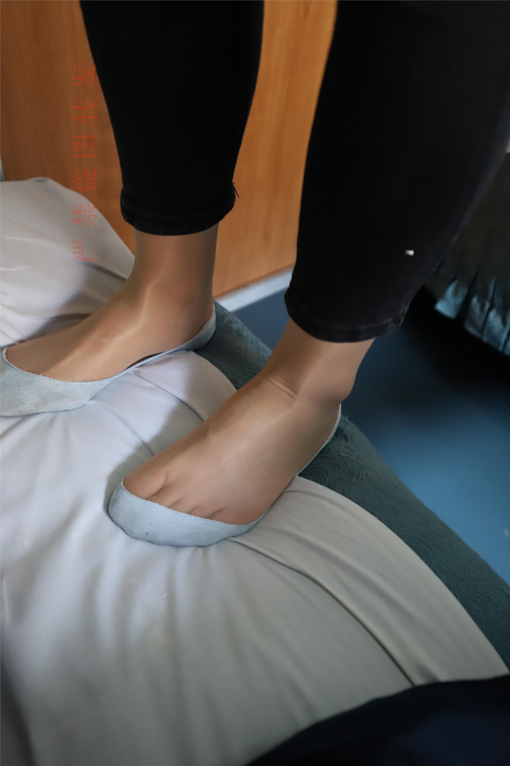 大西瓜套图 2018 5月活动 模特1 船袜1