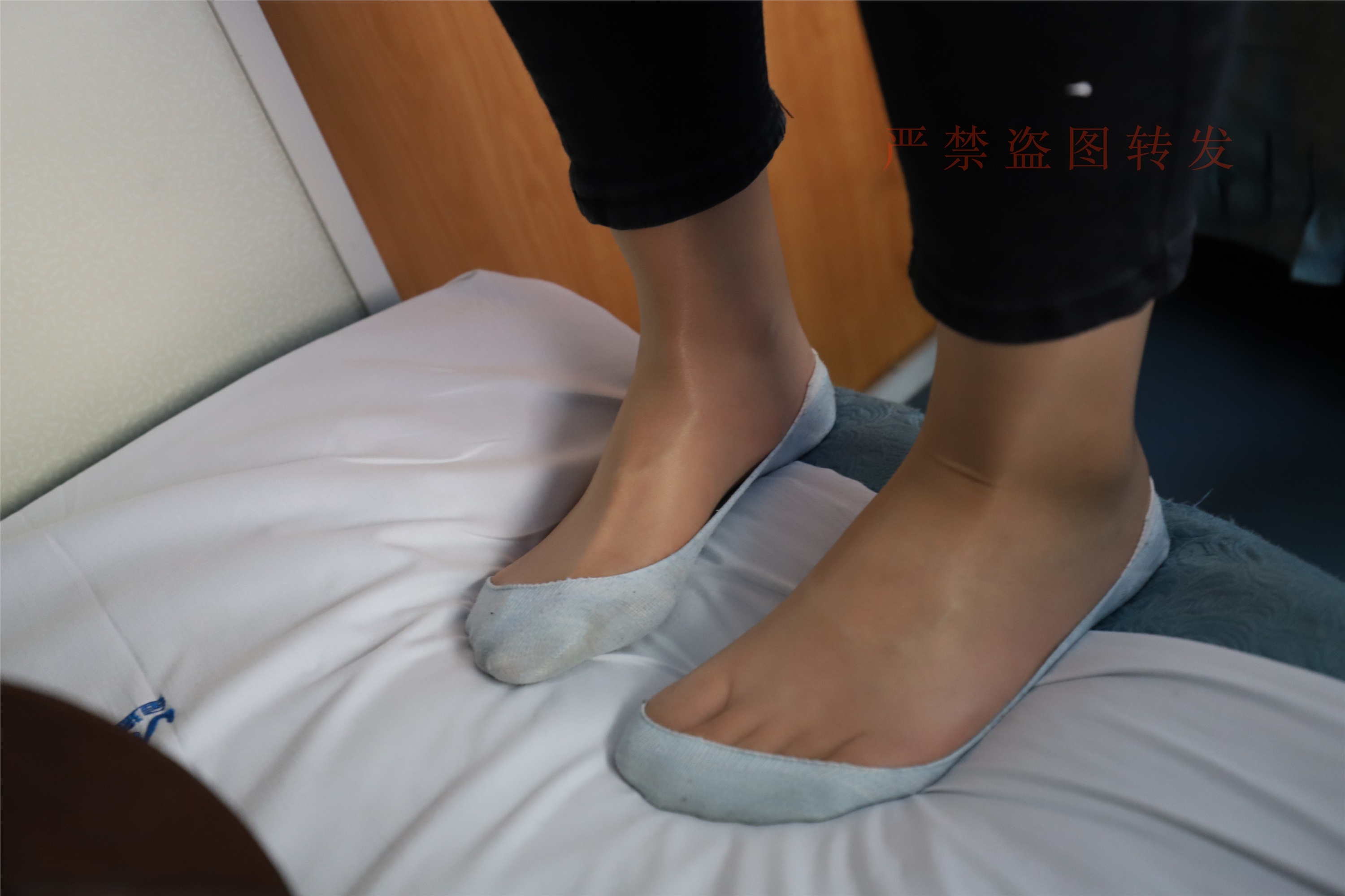 大西瓜套图 2018 5月活动 模特1 船袜1