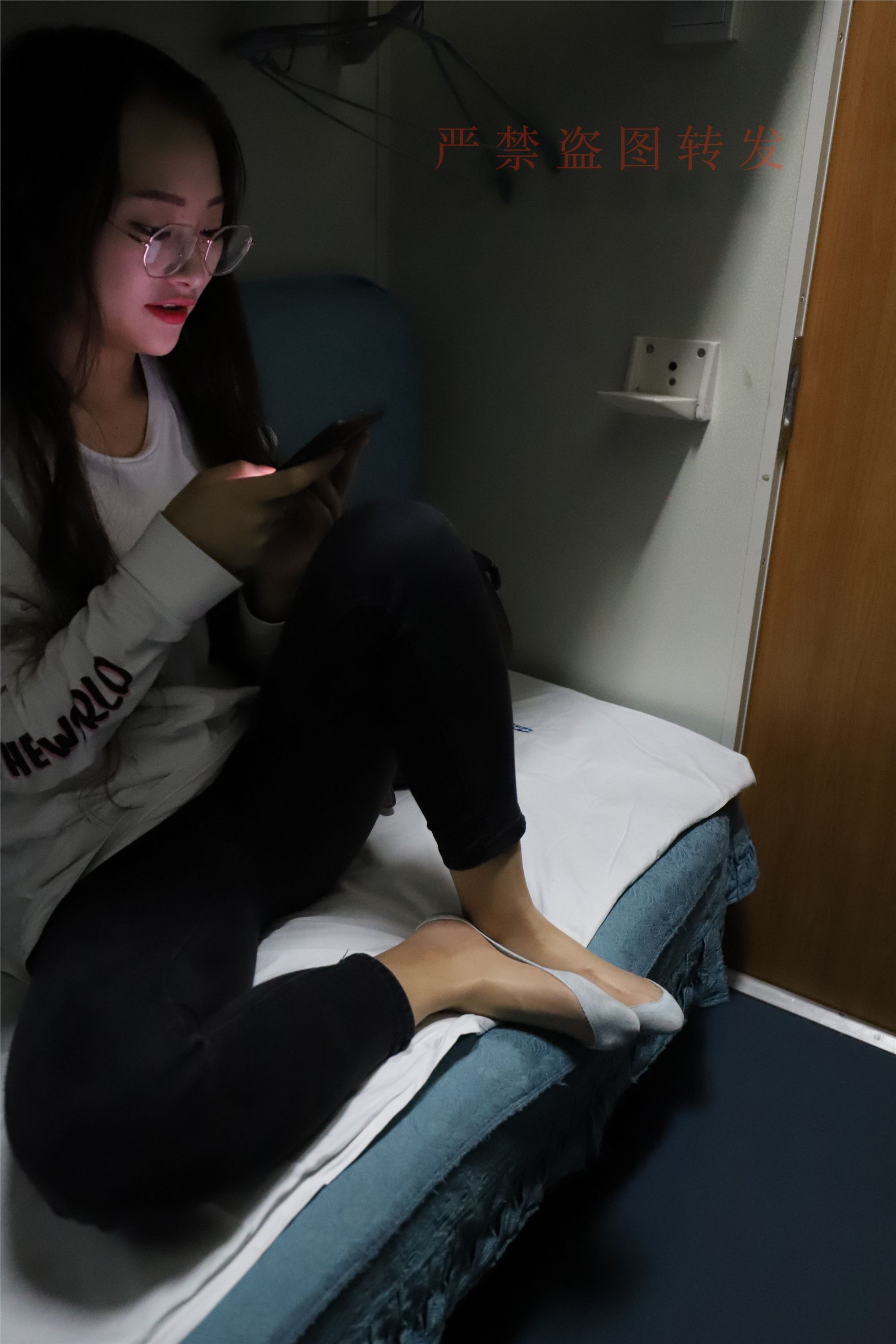 大西瓜套图 2018 5月活动 模特1 船袜1