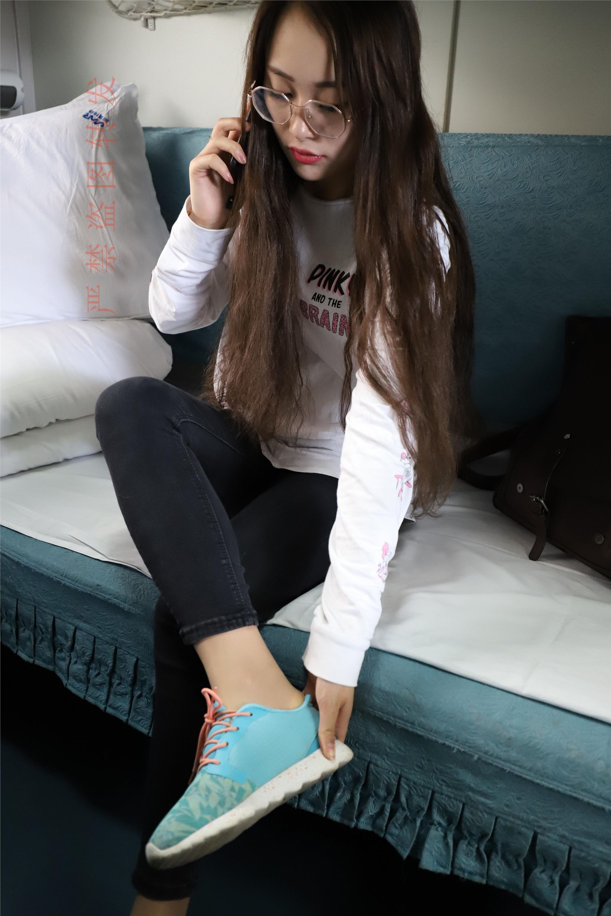 大西瓜套图 2018 5月活动 模特1 船袜1