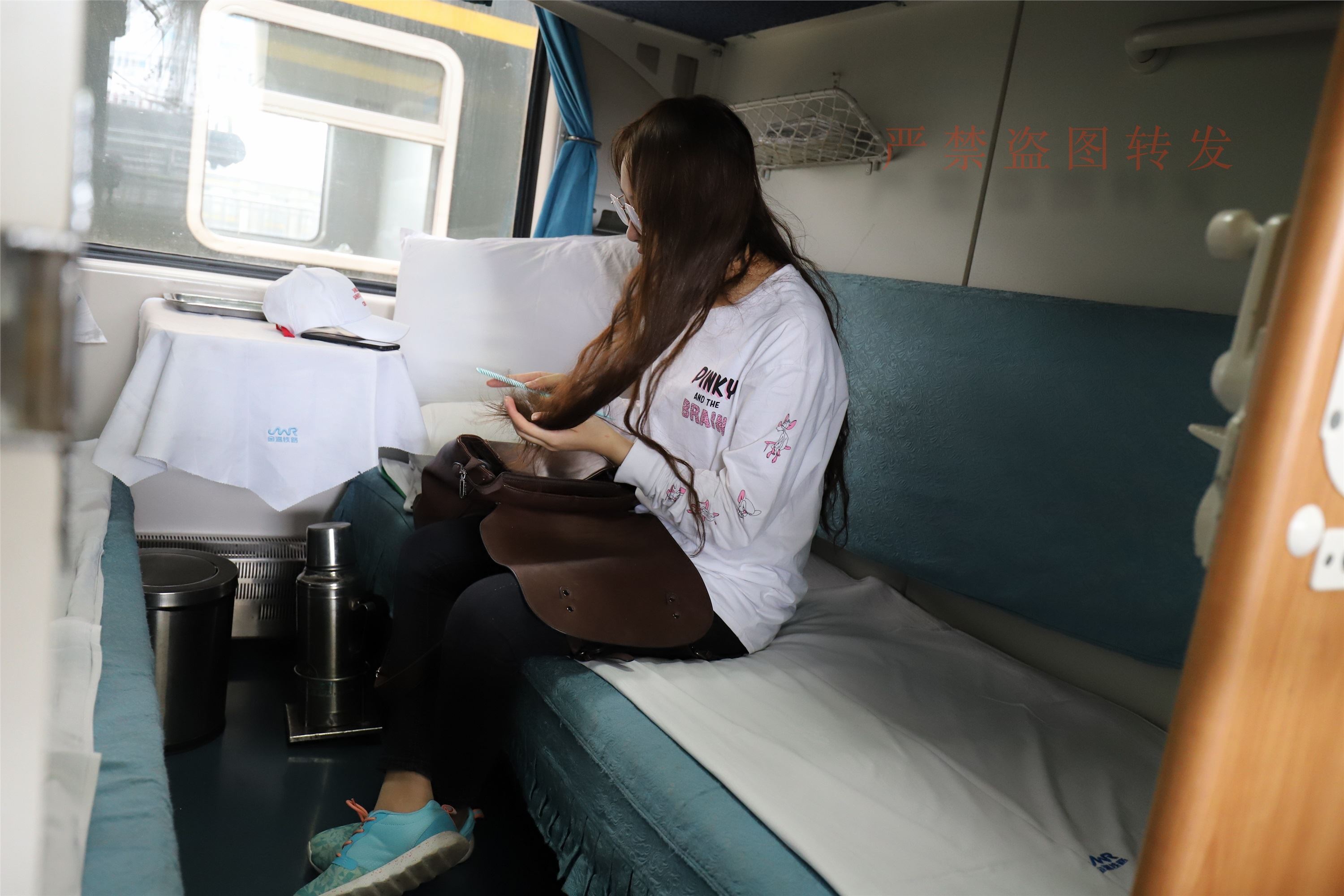 大西瓜套图 2018 5月活动 模特1 船袜1