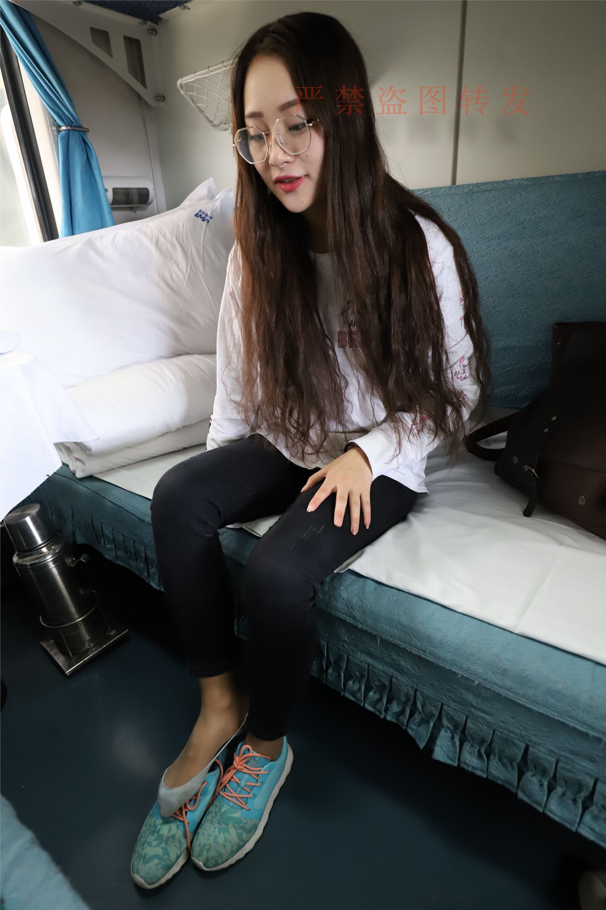 大西瓜套图 2018 5月活动 模特1 船袜1