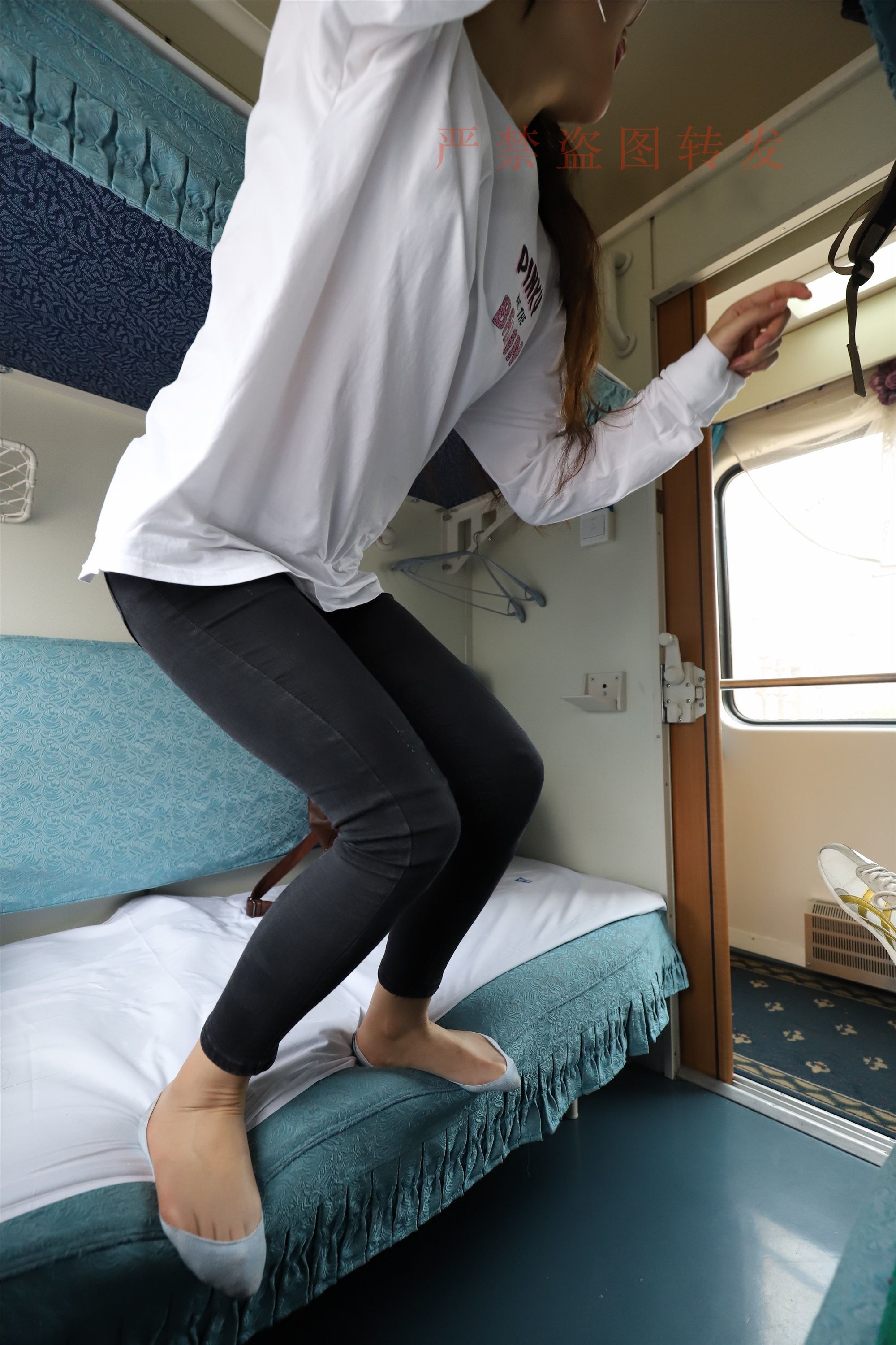 大西瓜套图 2018 5月活动 模特1 船袜1