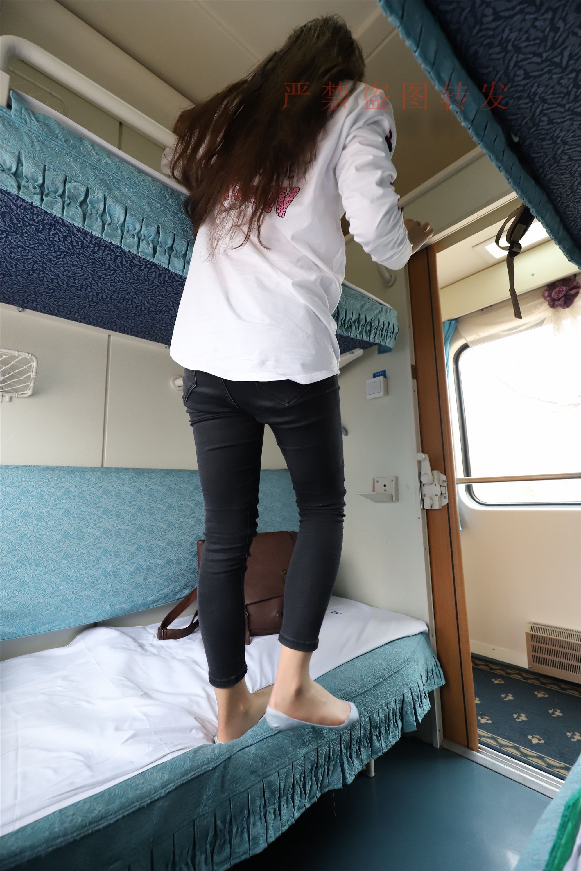 大西瓜套图 2018 5月活动 模特1 船袜1