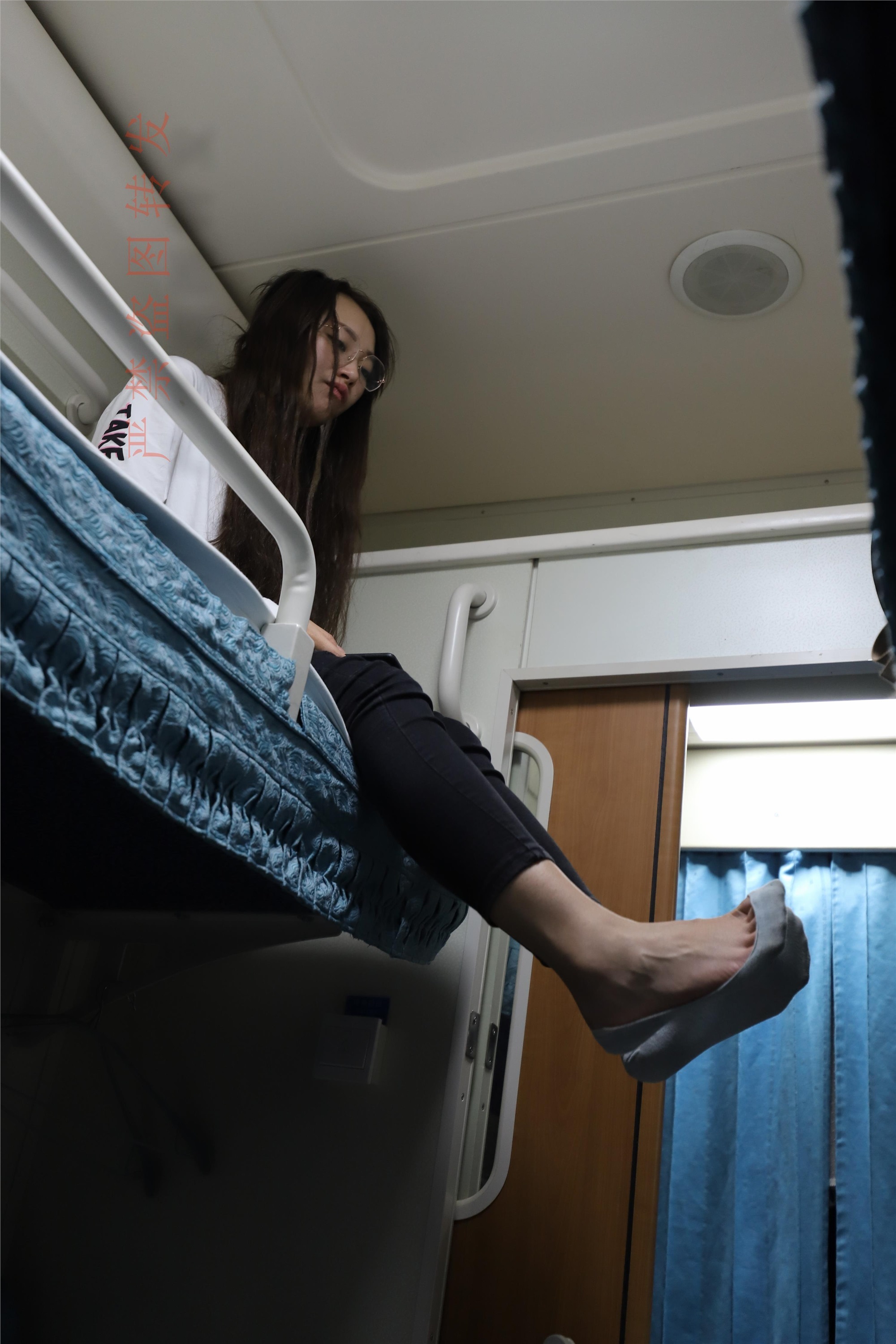 大西瓜套图 2018 5月活动 模特1 船袜2