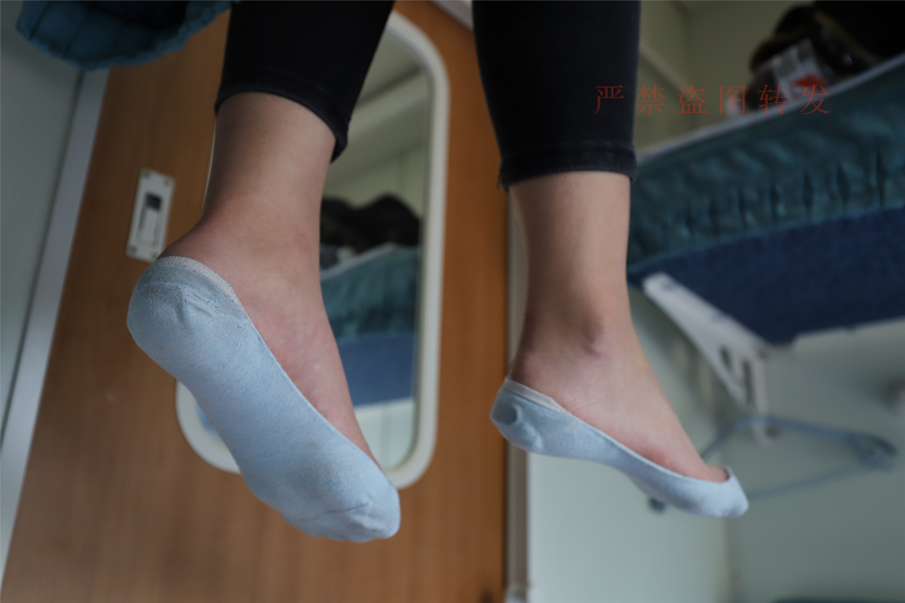 大西瓜套图 2018 5月活动 模特1 船袜2