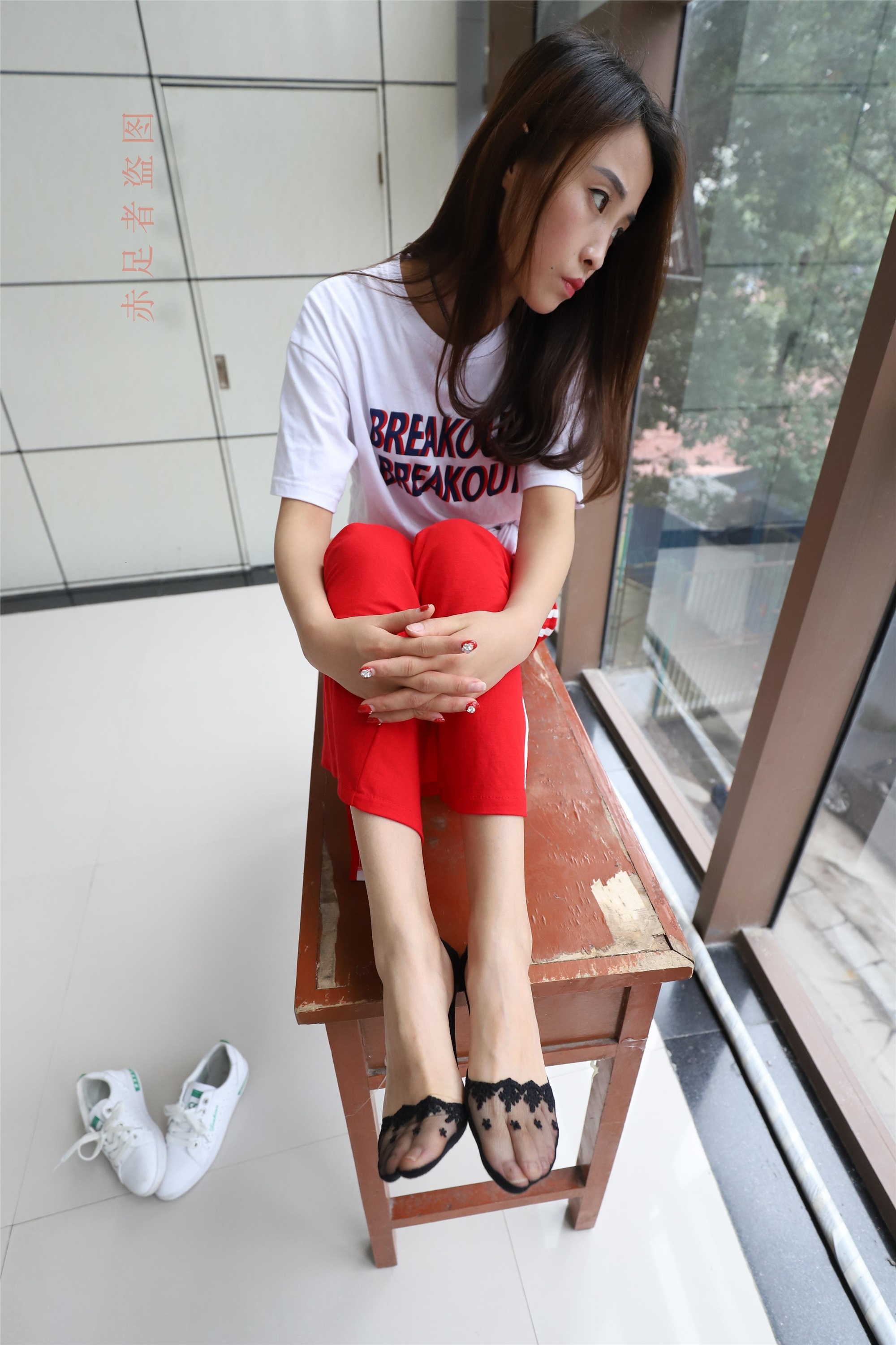 大西瓜套图 2018 6月活动模特1   纯船袜