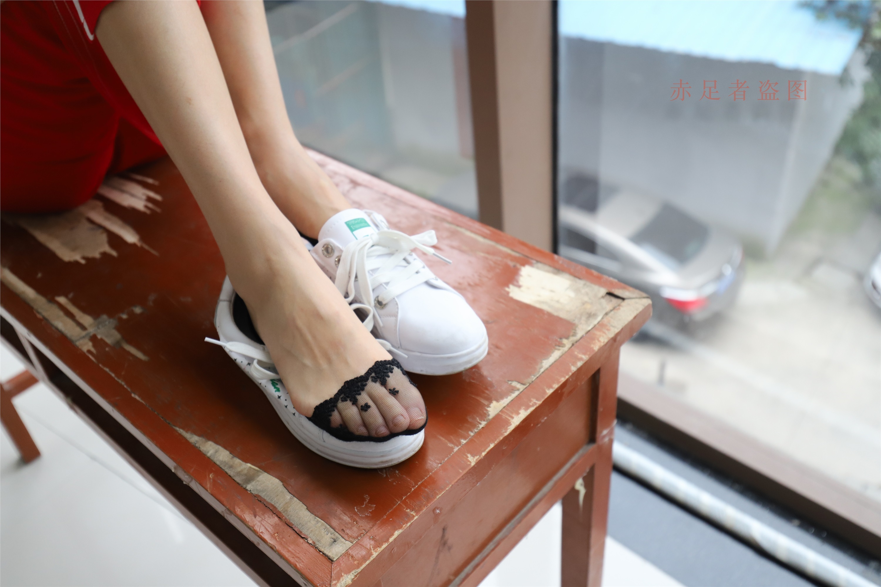 大西瓜套图 2018 6月活动模特1   纯船袜