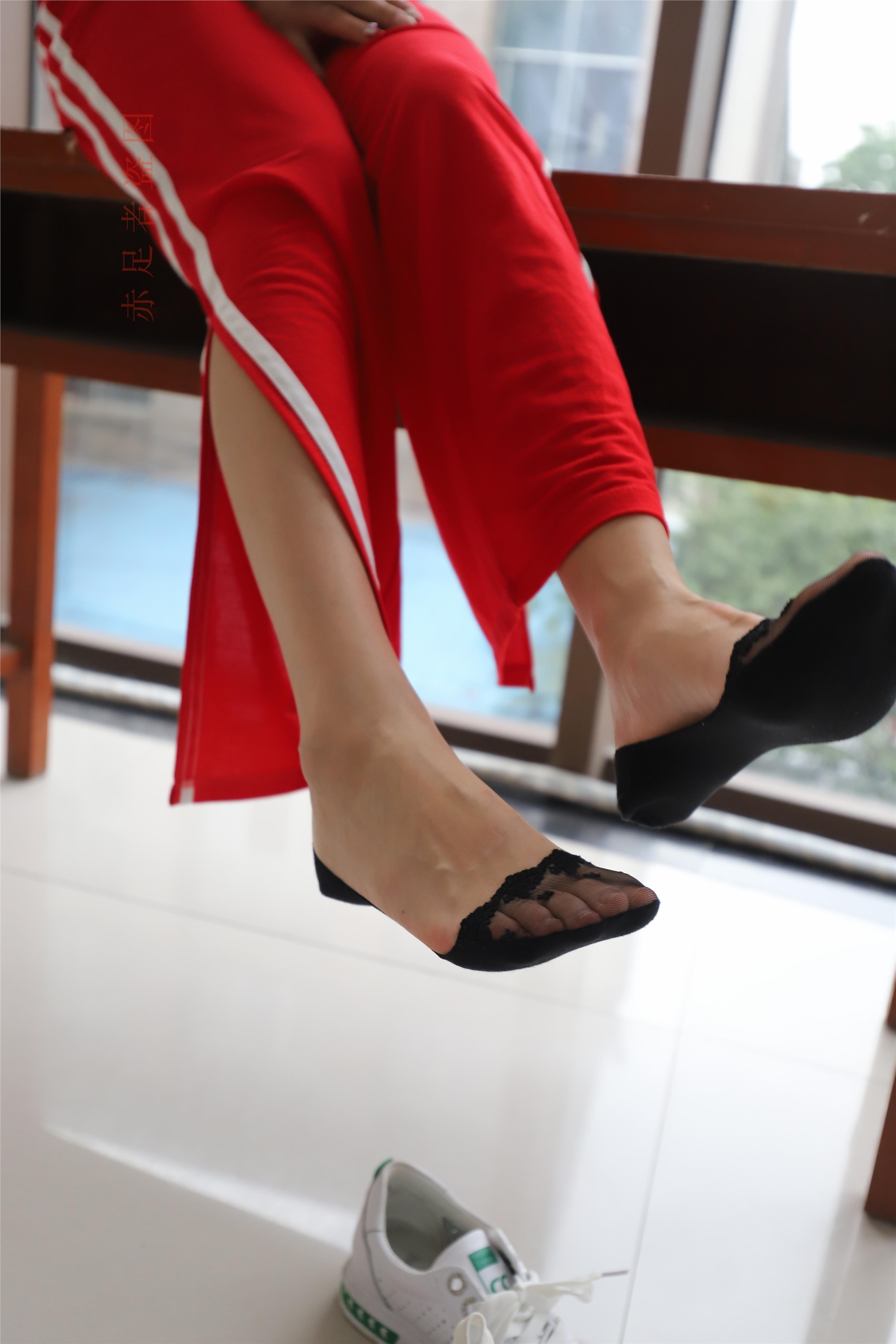 大西瓜套图 2018 6月活动模特1   纯船袜