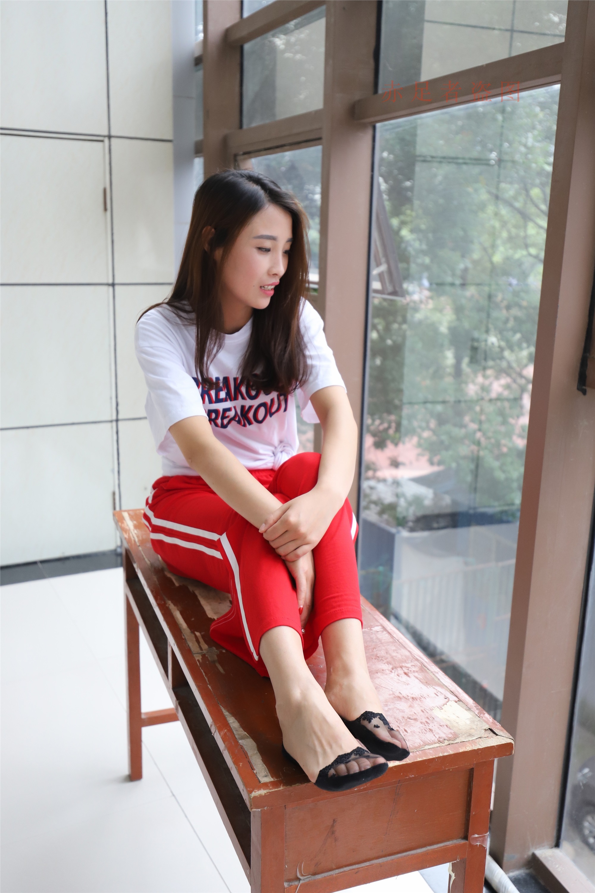 大西瓜套图 2018 6月活动模特1   纯船袜