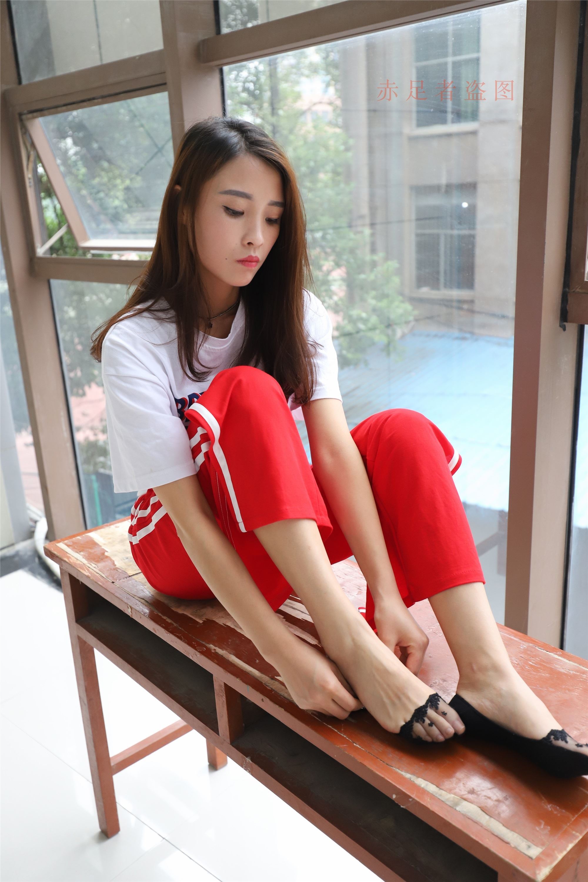 大西瓜套图 2018 6月活动模特1   纯船袜