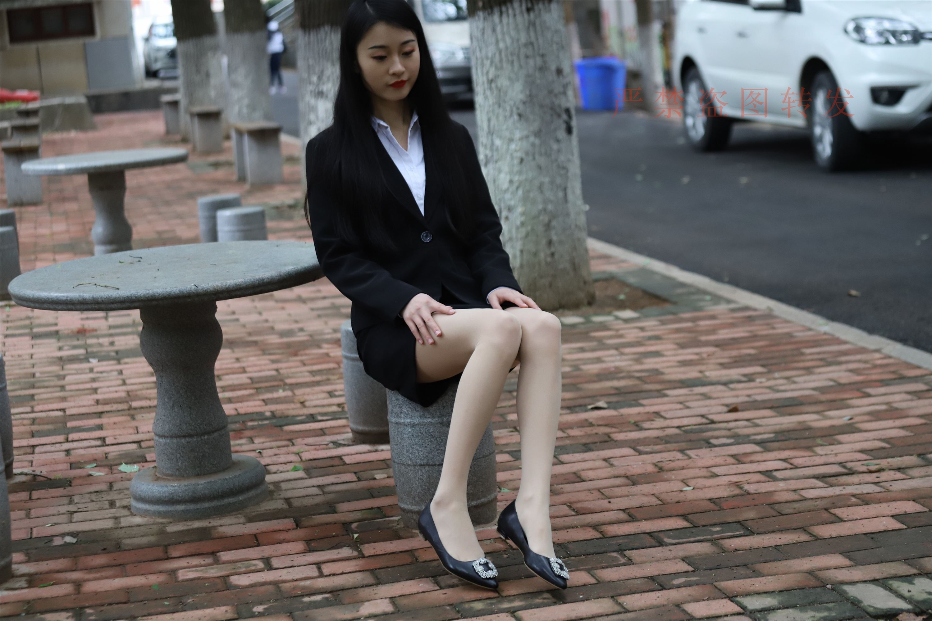 大西瓜套图 2018 4月活动 模特一 制服包裙1