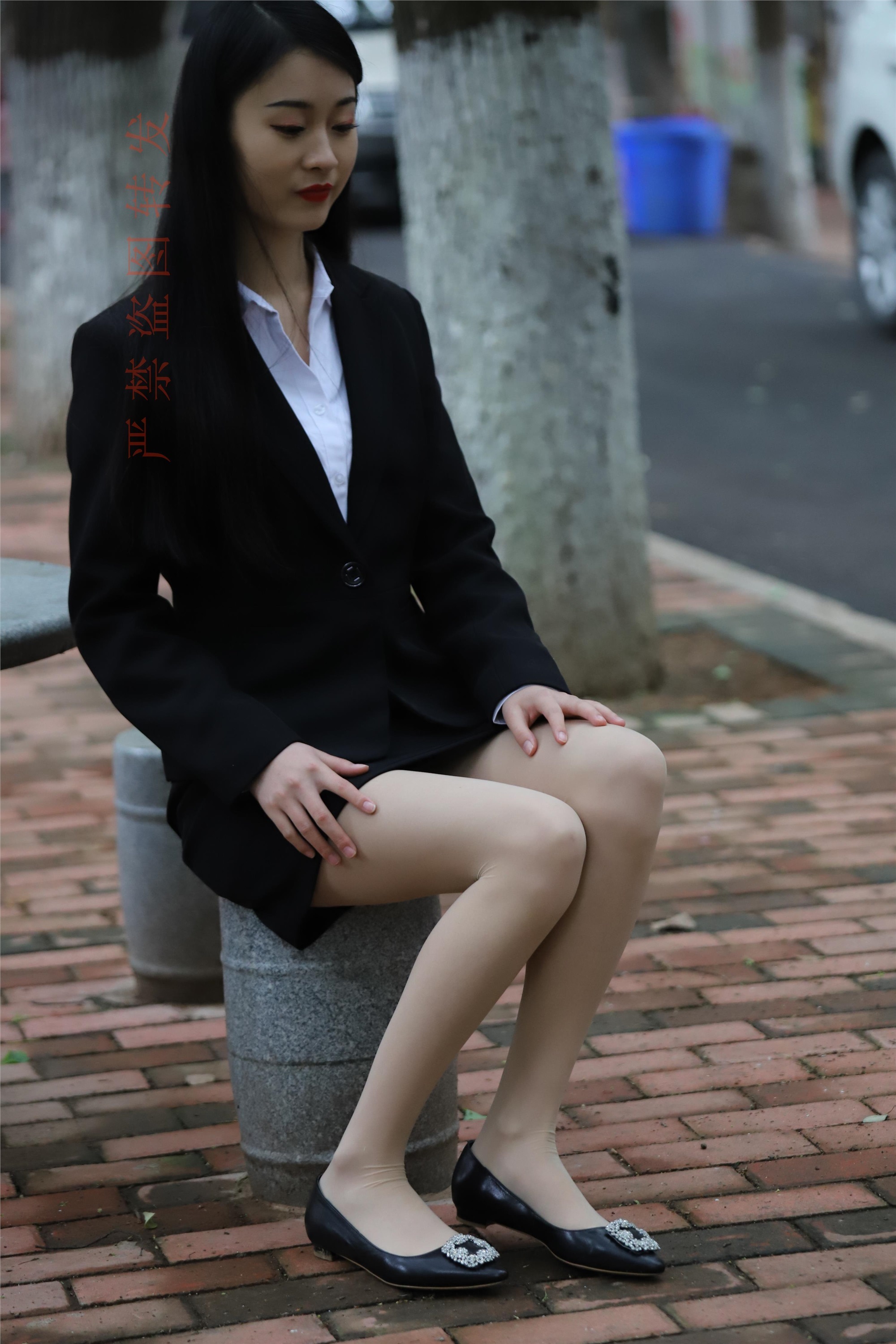 大西瓜套图 2018 4月活动 模特一 制服包裙1