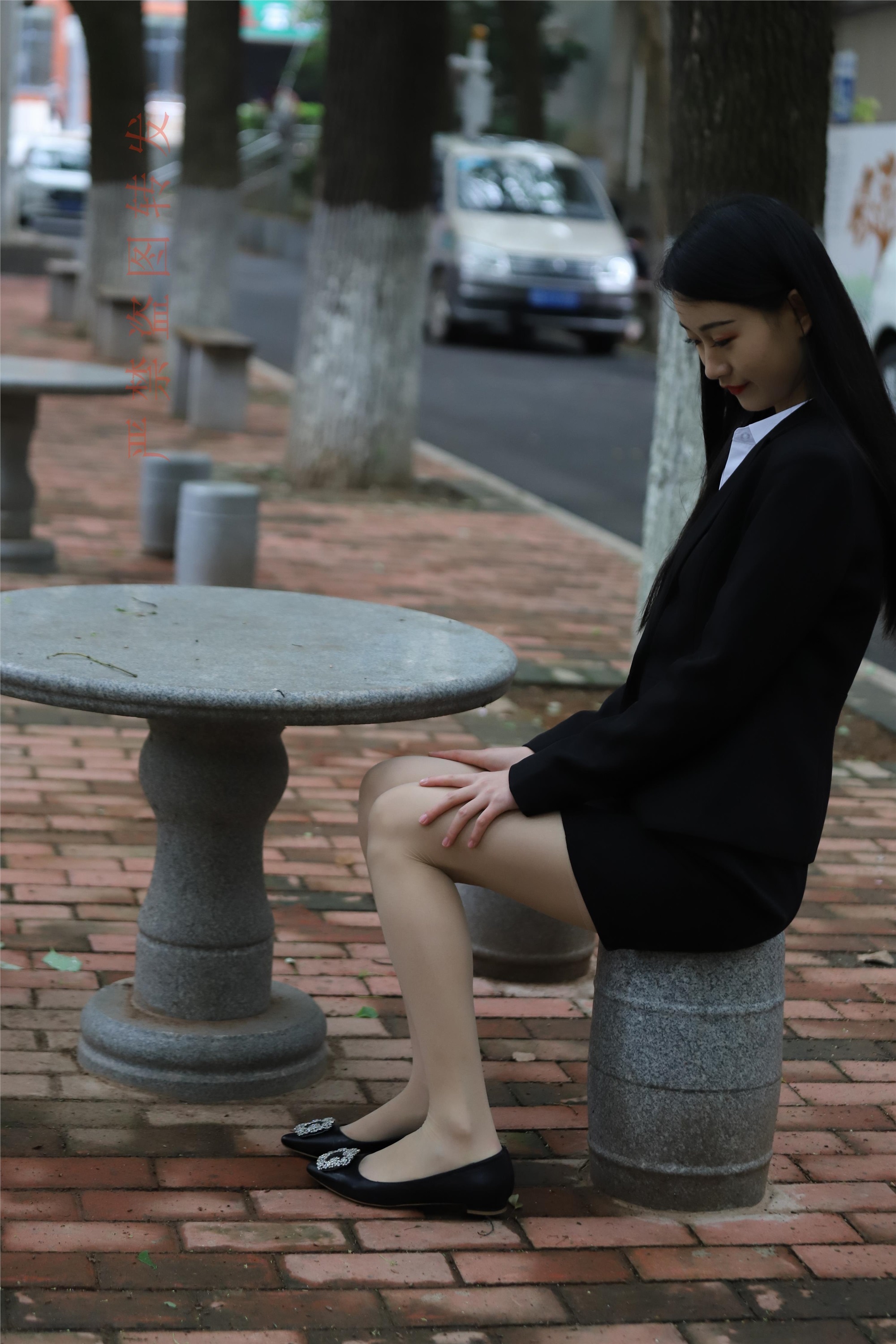 大西瓜套图 2018 4月活动 模特一 制服包裙1